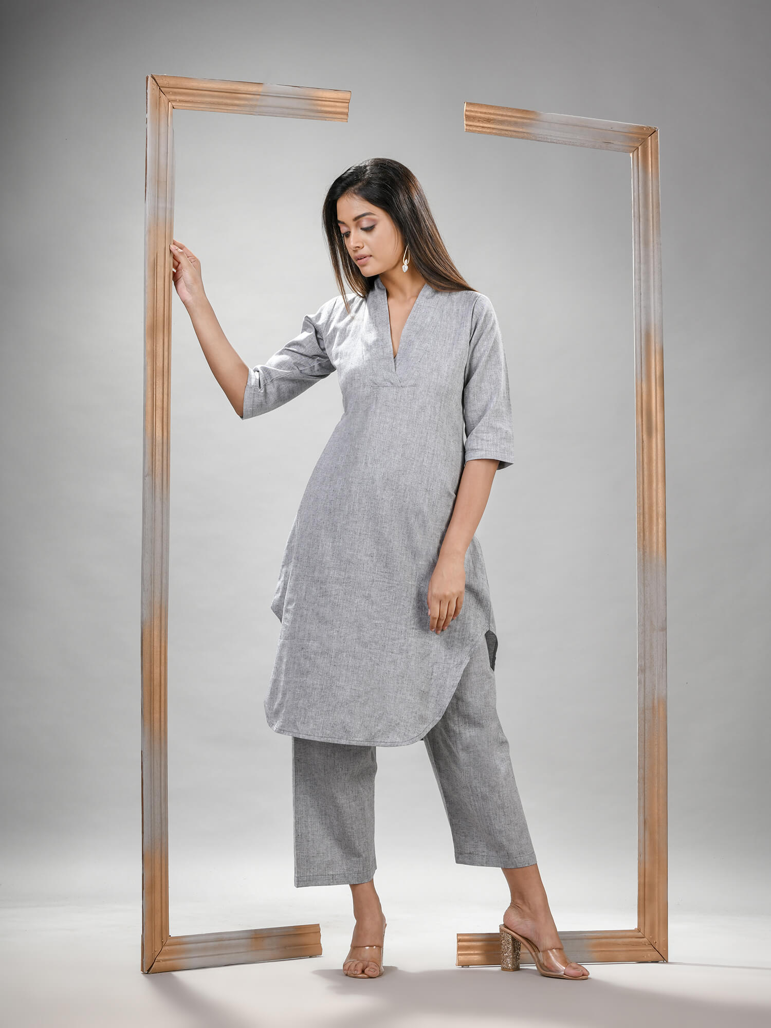 Silver Cotton Bengal Handwoven Kurta Set