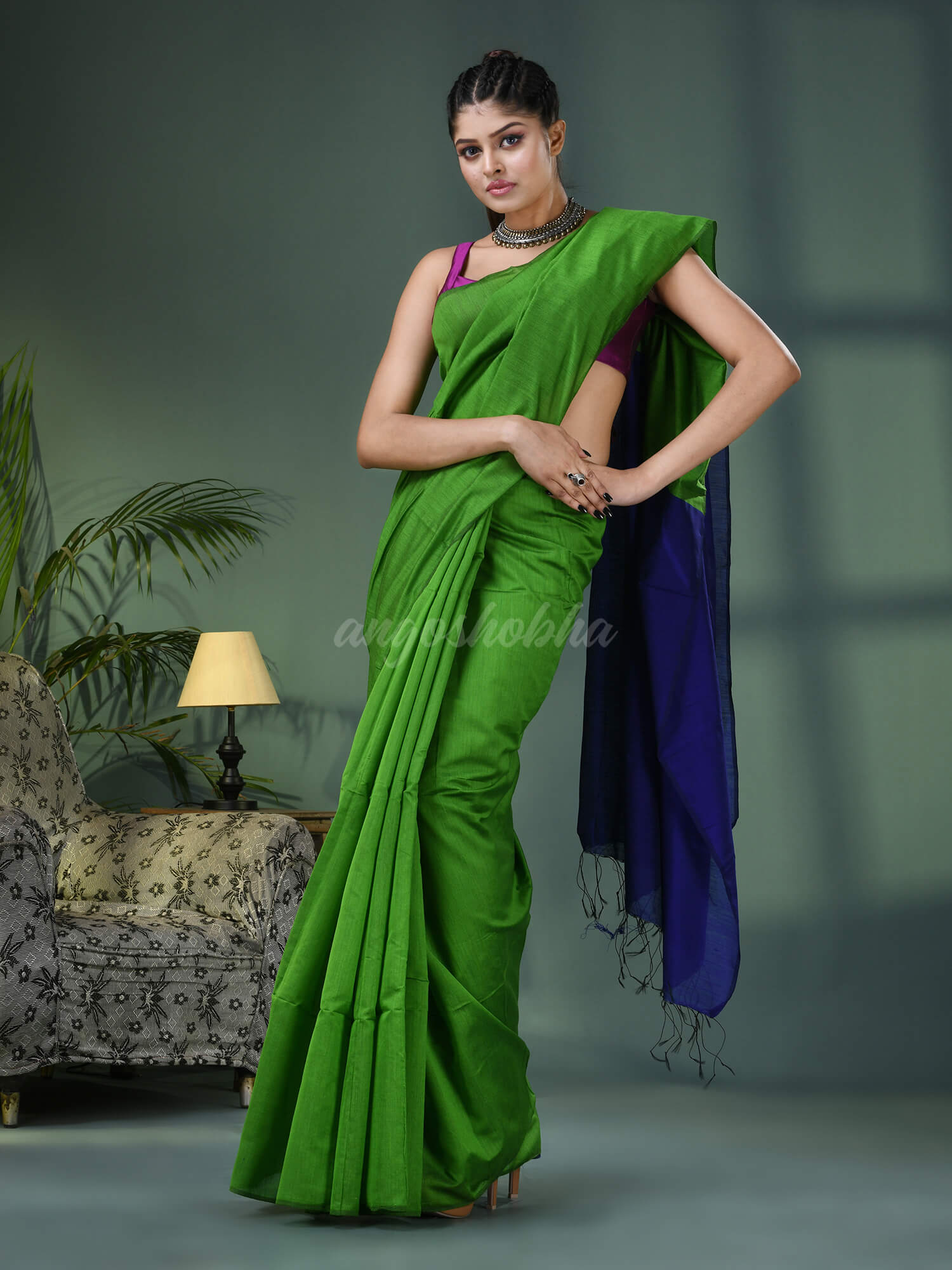 Green Cotton Blend With Blue Pallu Handloom Saree