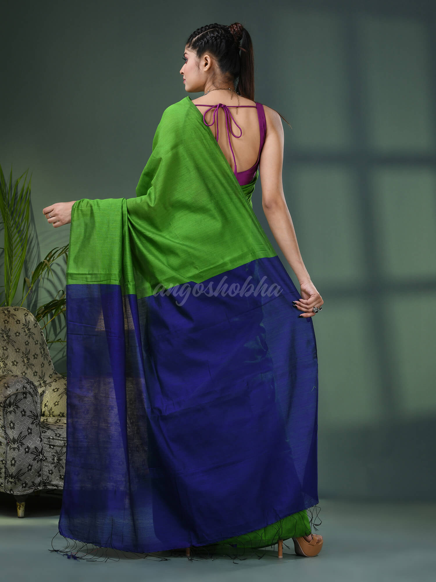 Green Cotton Blend With Blue Pallu Handloom Saree