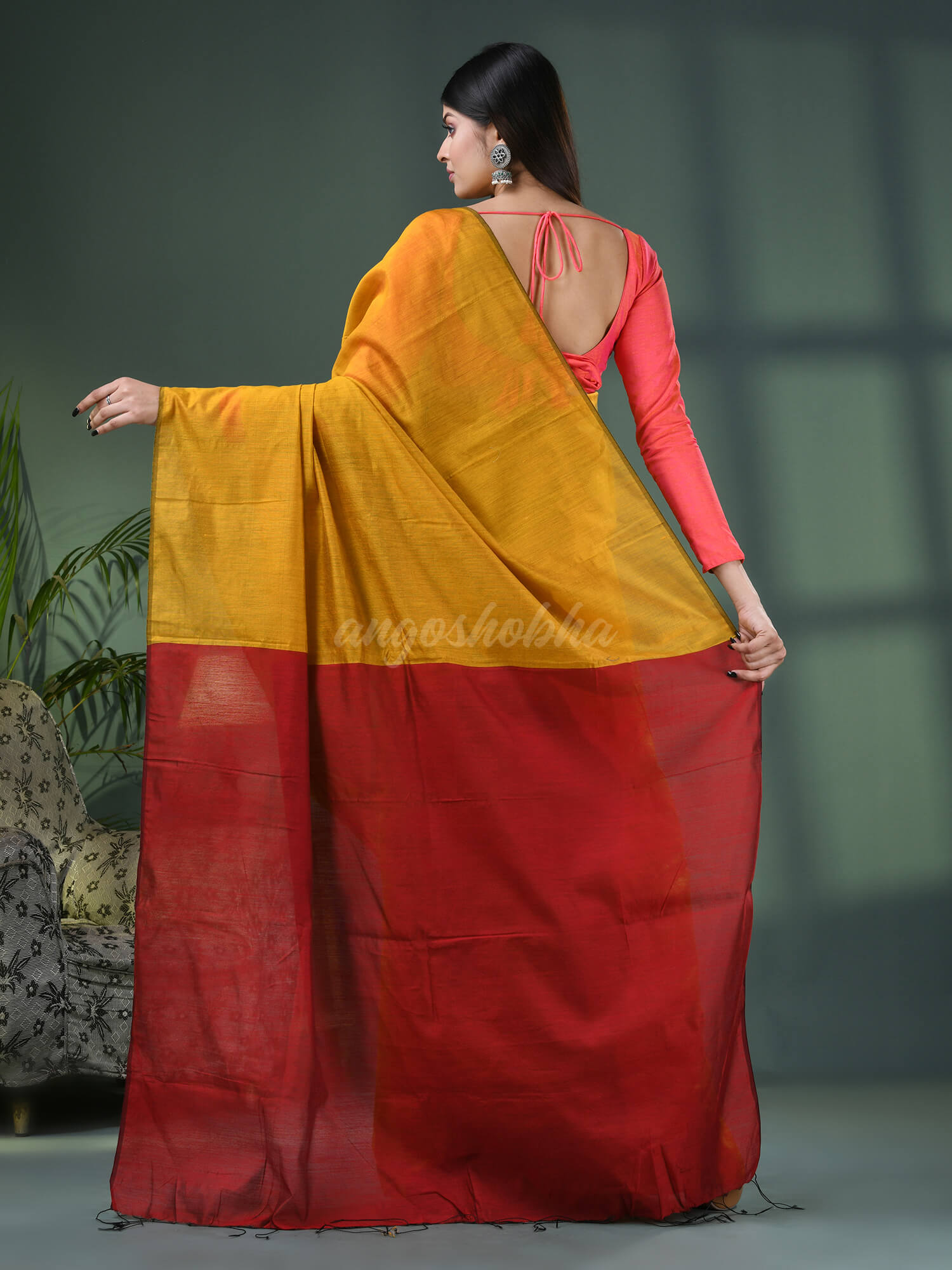 Yellow Cotton Blend With Red Pallu Handloom Saree