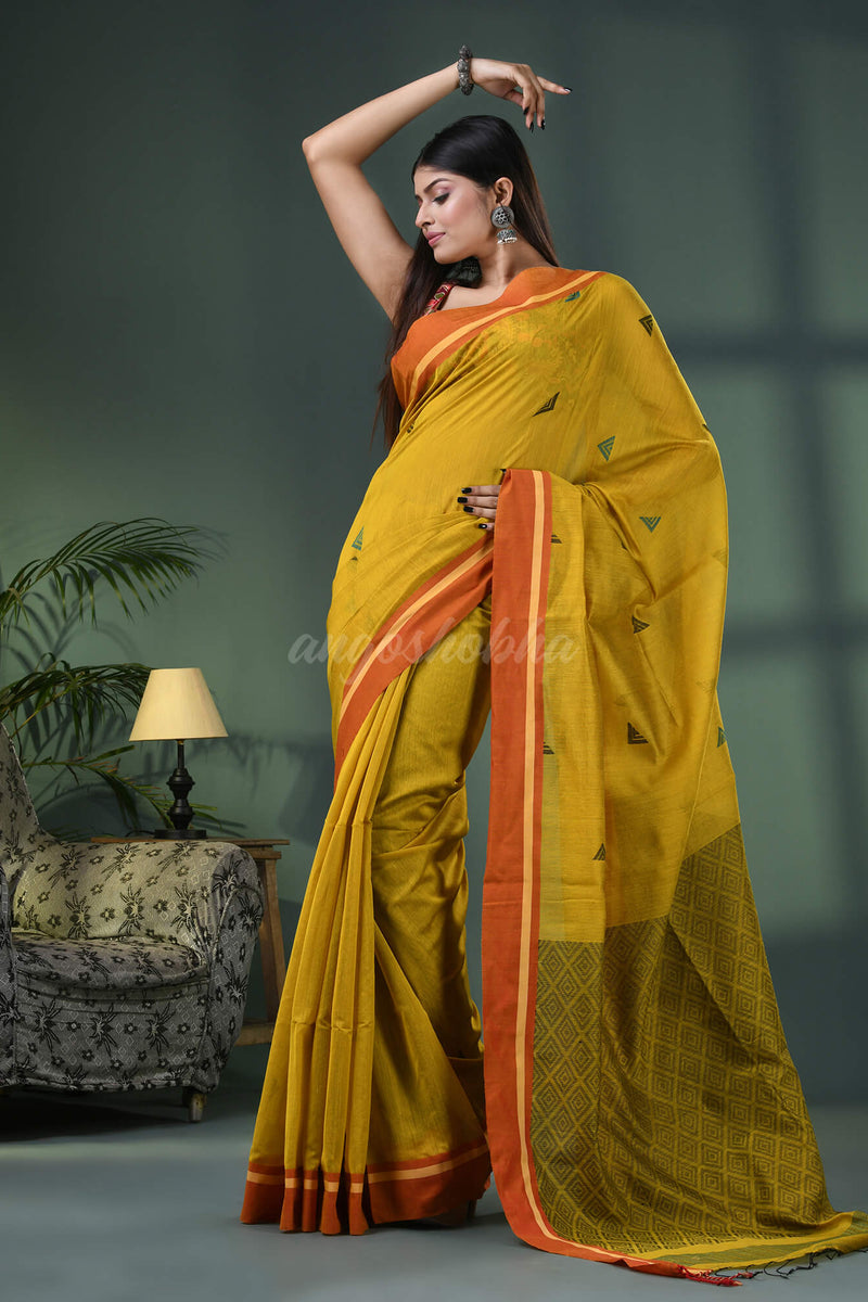 Yellow Cotton Blend Jacquard Work Handloom Saree