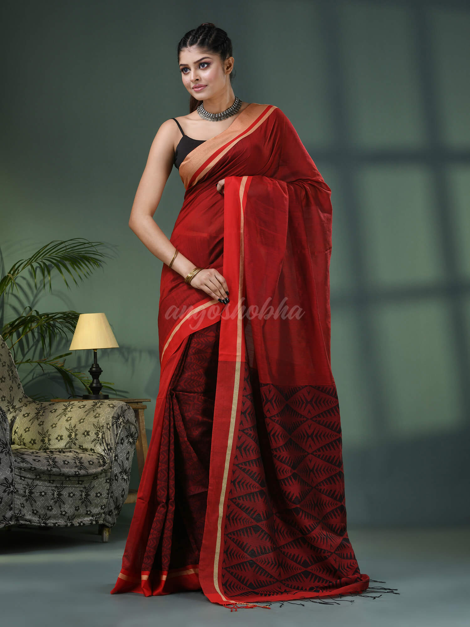 Red Cotton Blend Jacquard Work Handloom Saree