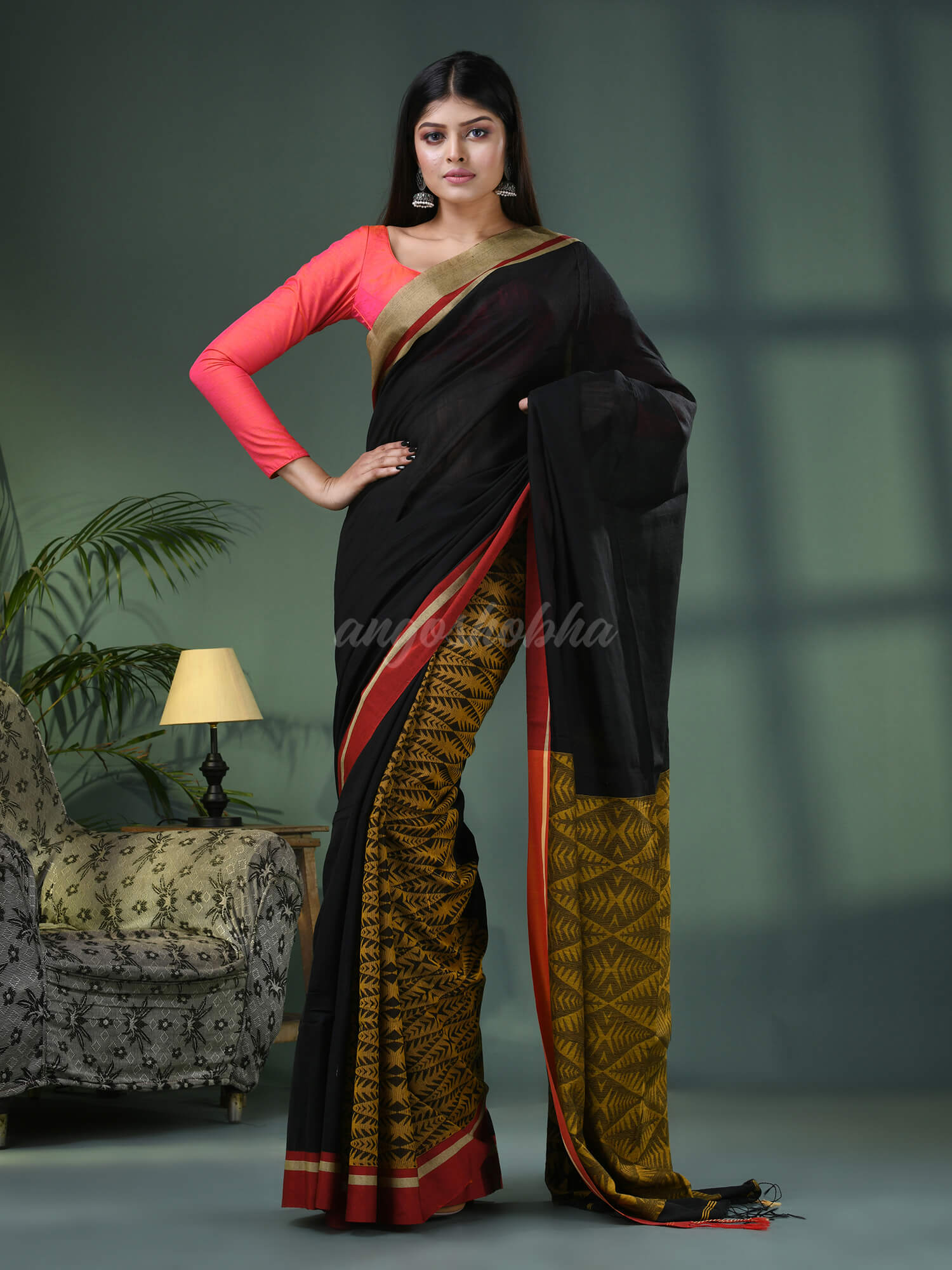 Black Cotton Blend Jacquard Work Handloom Saree