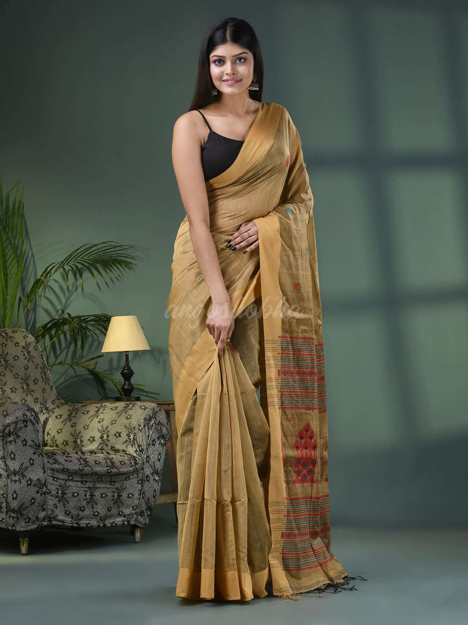 Beige Cotton Blend Jacquard Work Handloom Saree
