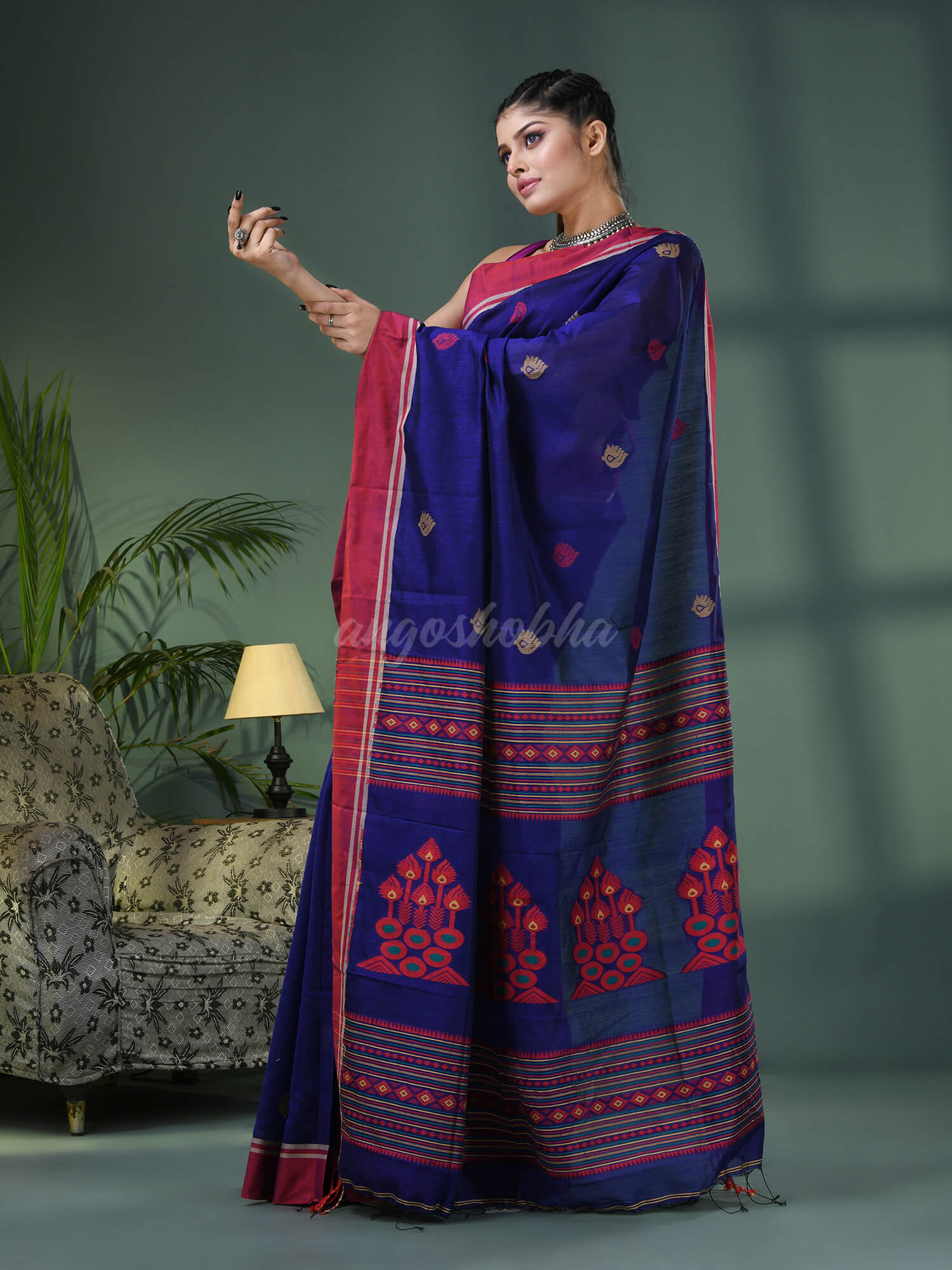 Blue Cotton Blend Jacquard Work Handloom Saree