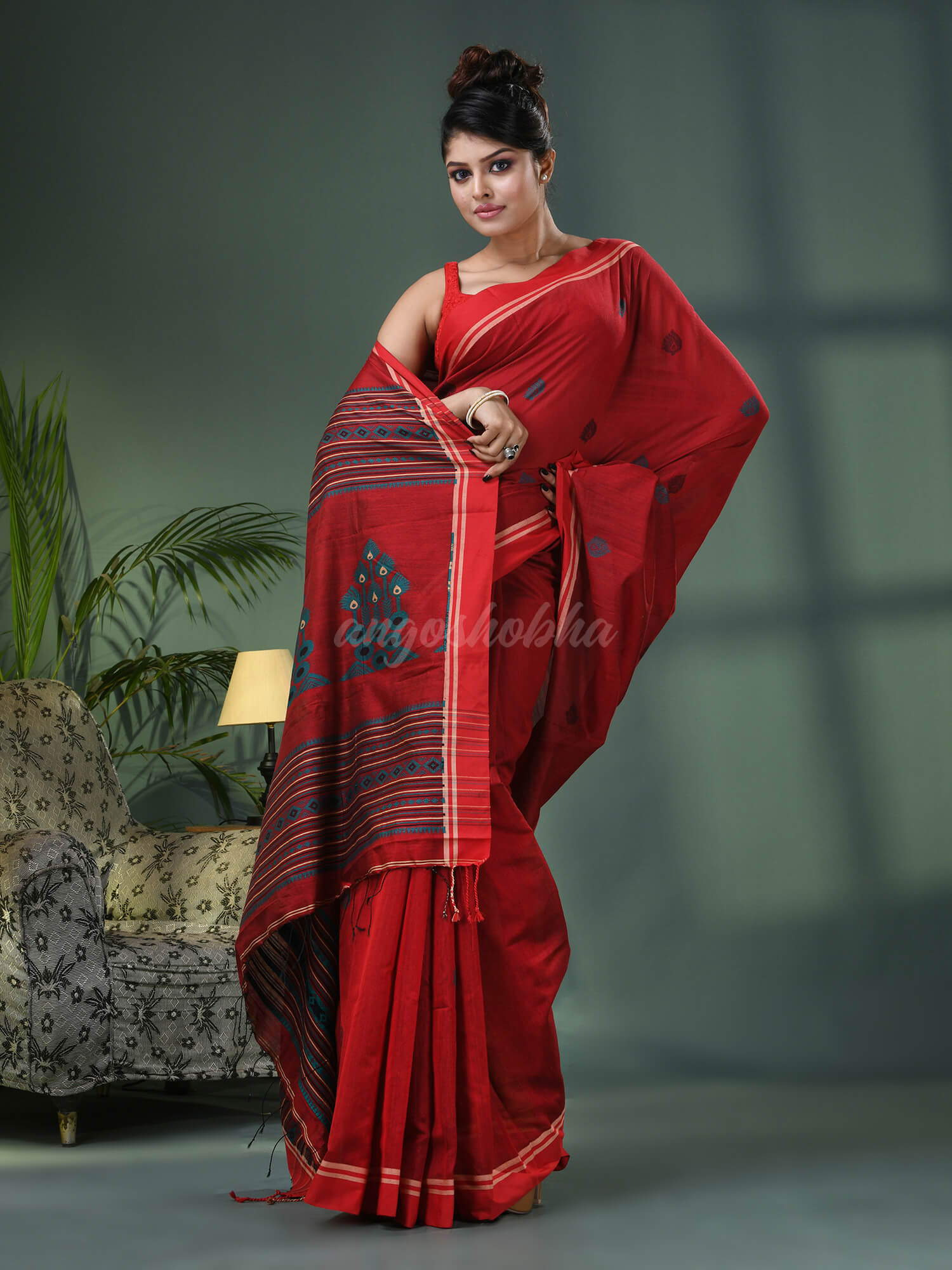 Red Cotton Blend Jacquard Work Handloom Saree