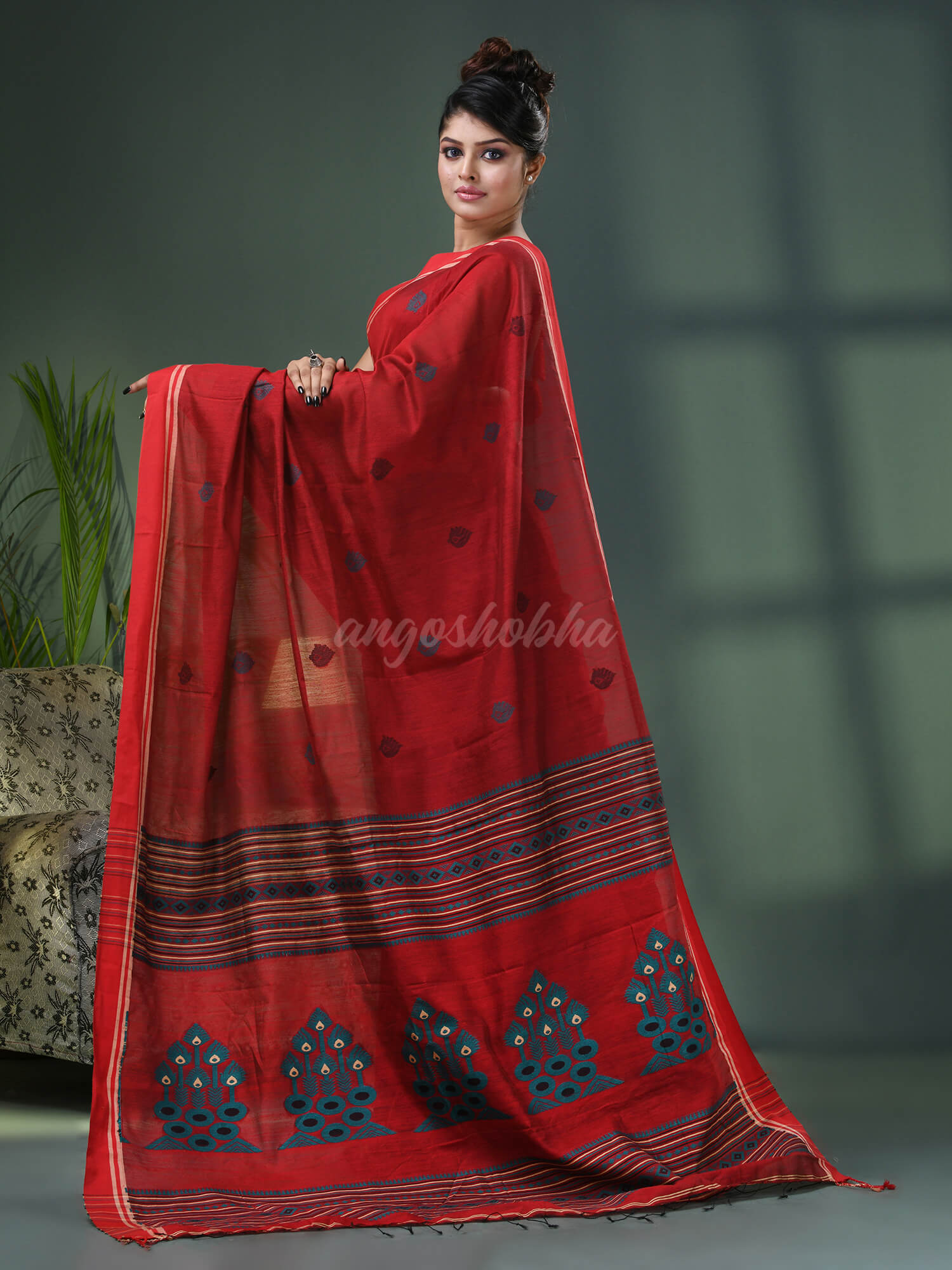 Red Cotton Blend Jacquard Work Handloom Saree