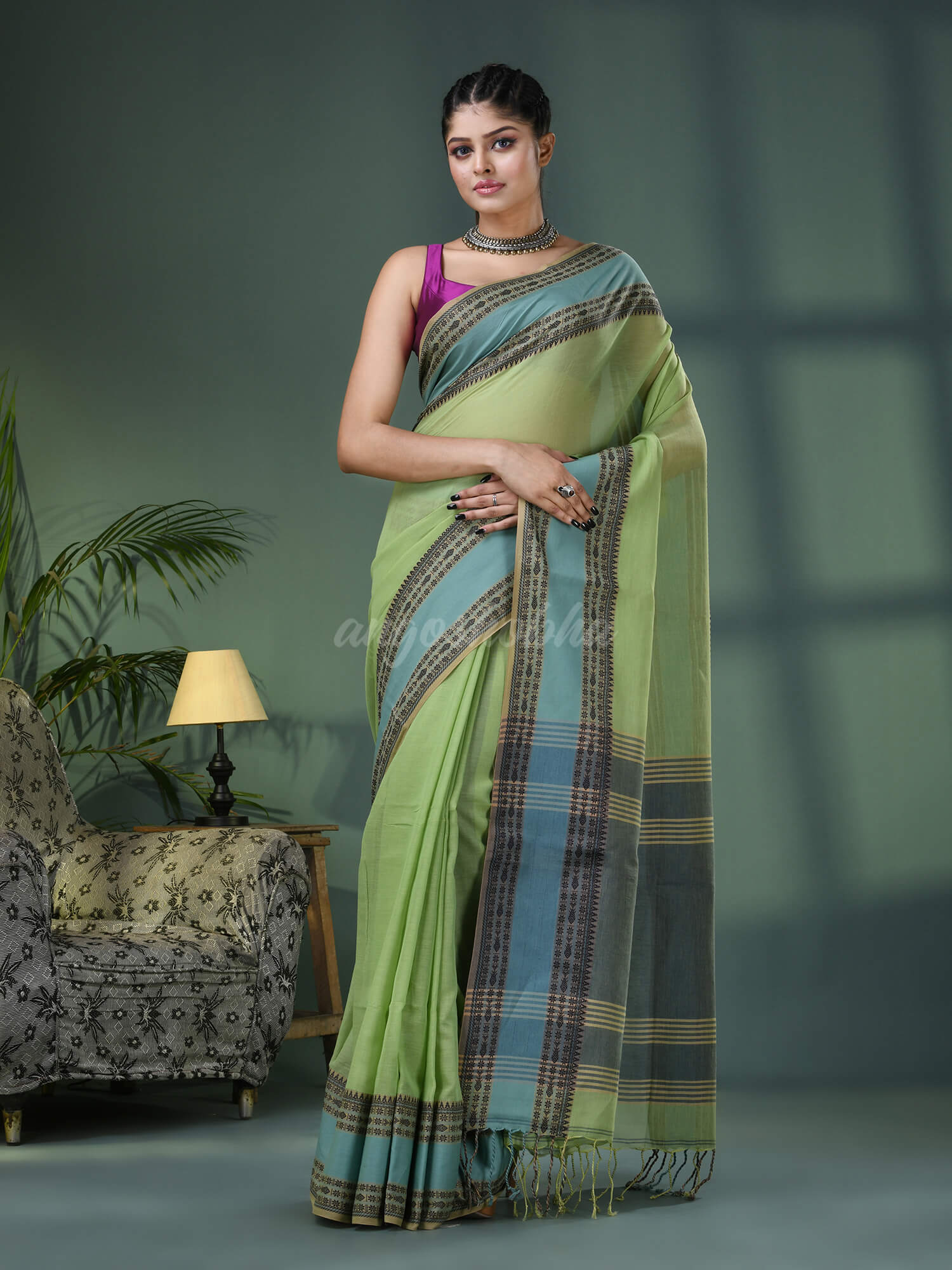 Olive Green Cotton Jacquard Border Handloom Saree