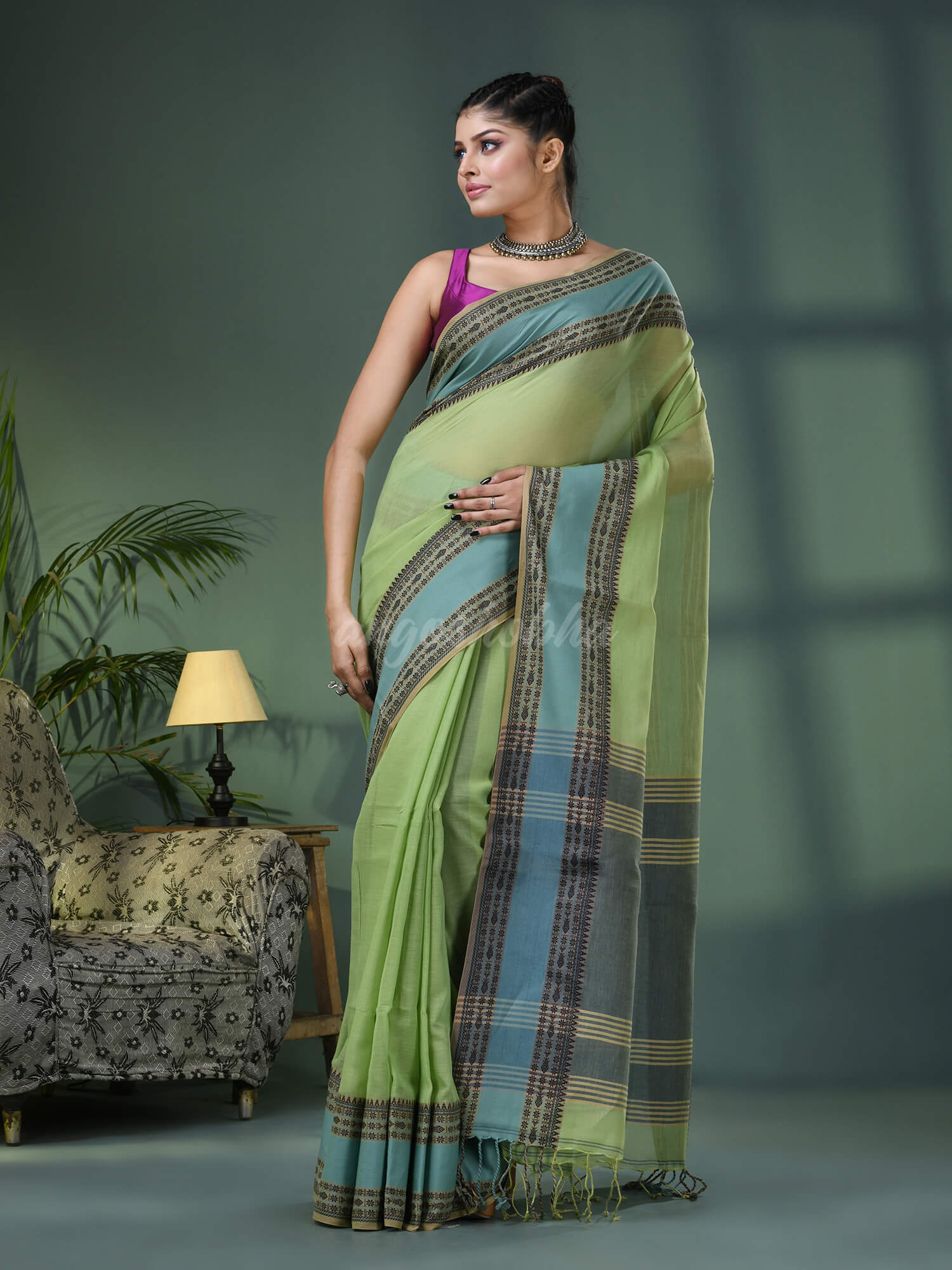 Olive Green Cotton Jacquard Border Handloom Saree