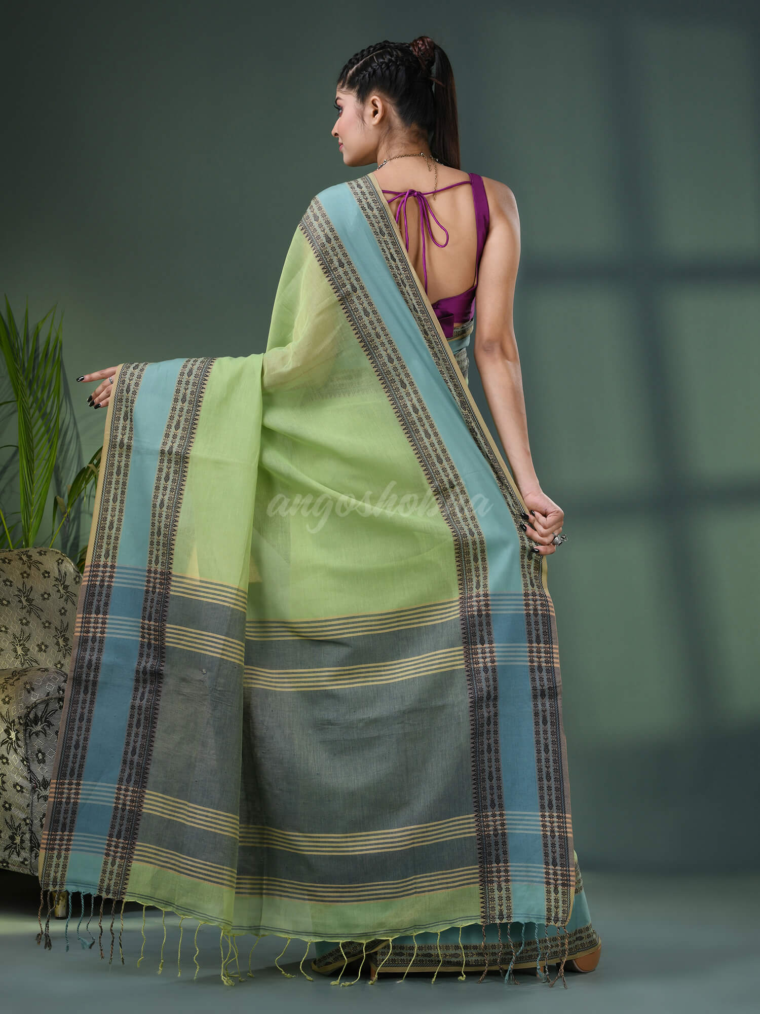 Olive Green Cotton Jacquard Border Handloom Saree
