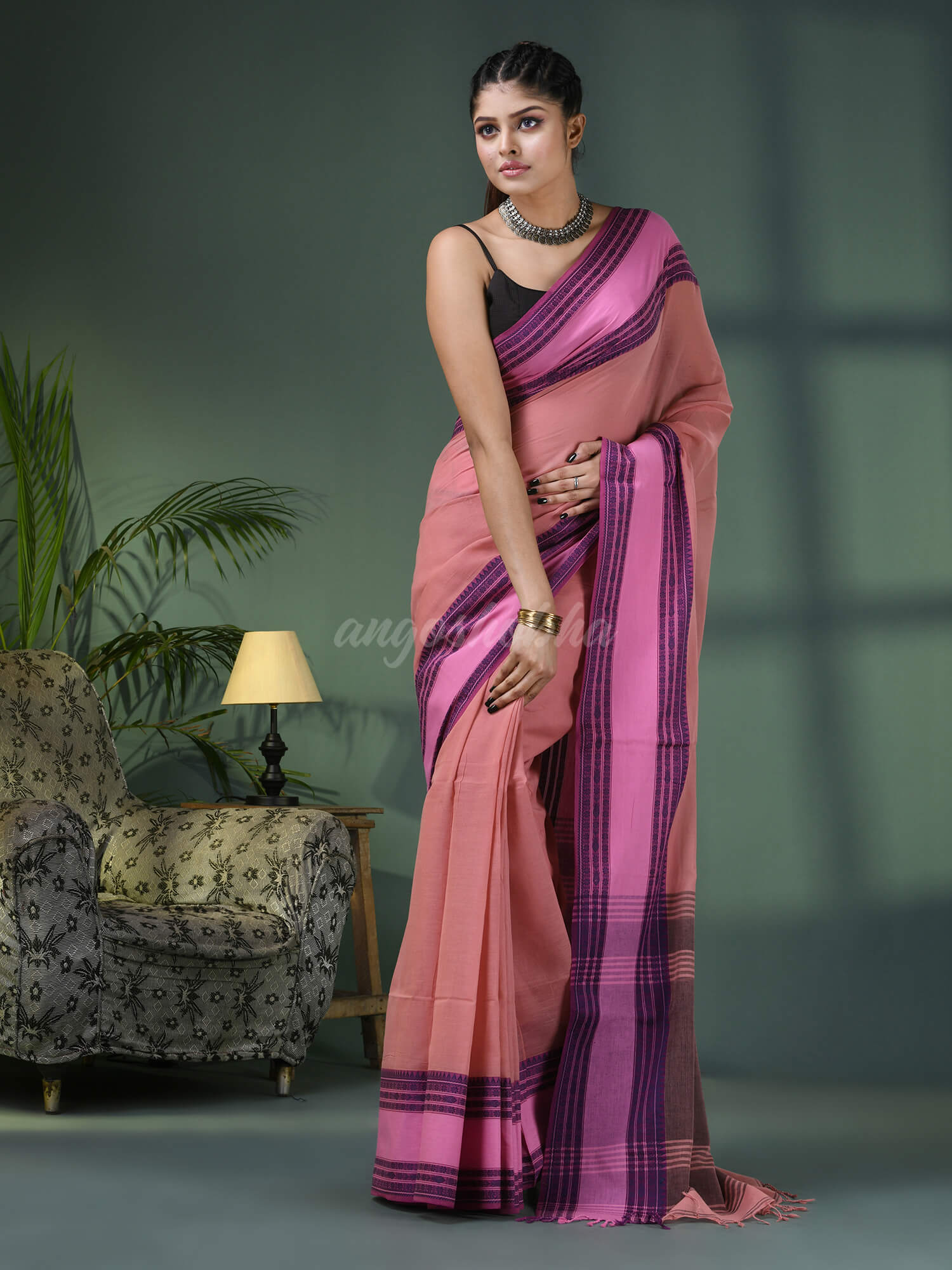 Pastel Peach Cotton Jacquard Border Handloom Saree