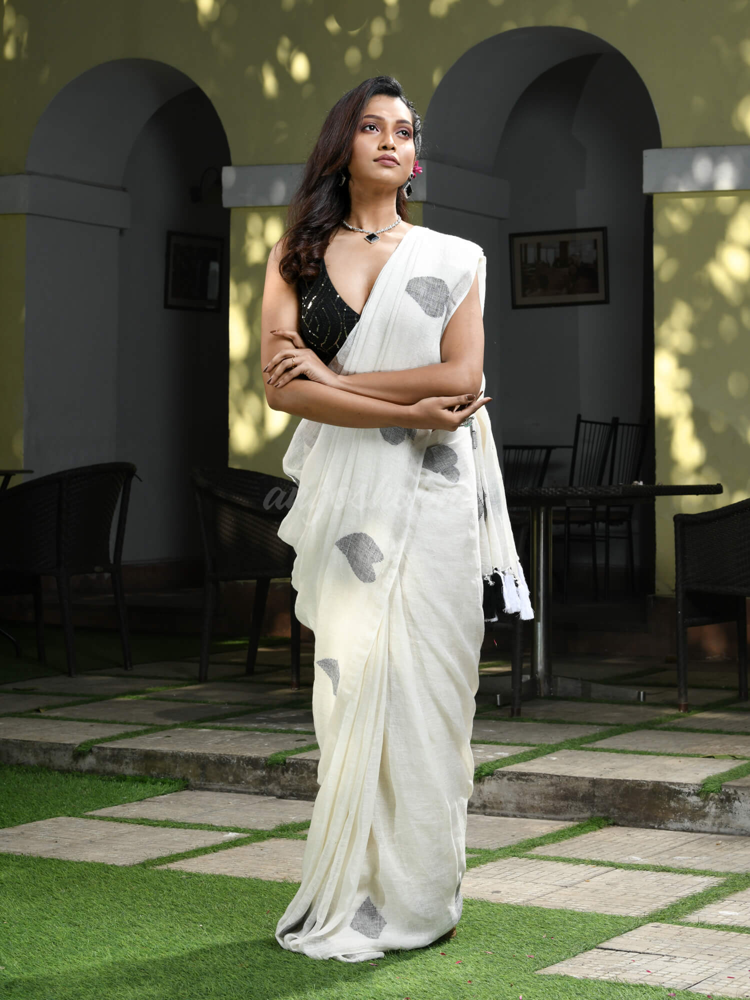 White Linen Black Deck Of Cards Design Handwoven Saree