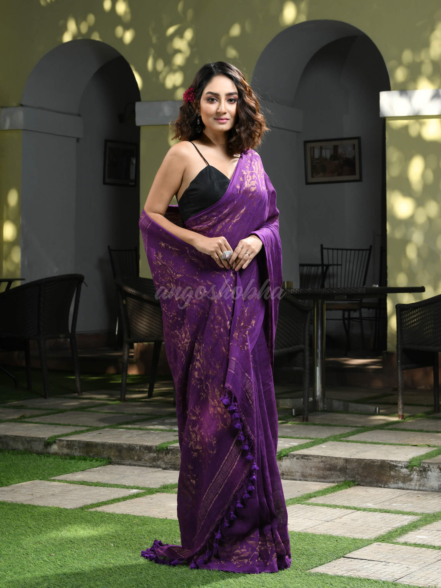 Violet Linen Broder With Pallu Jacquard Zari Work Handwoven Saree