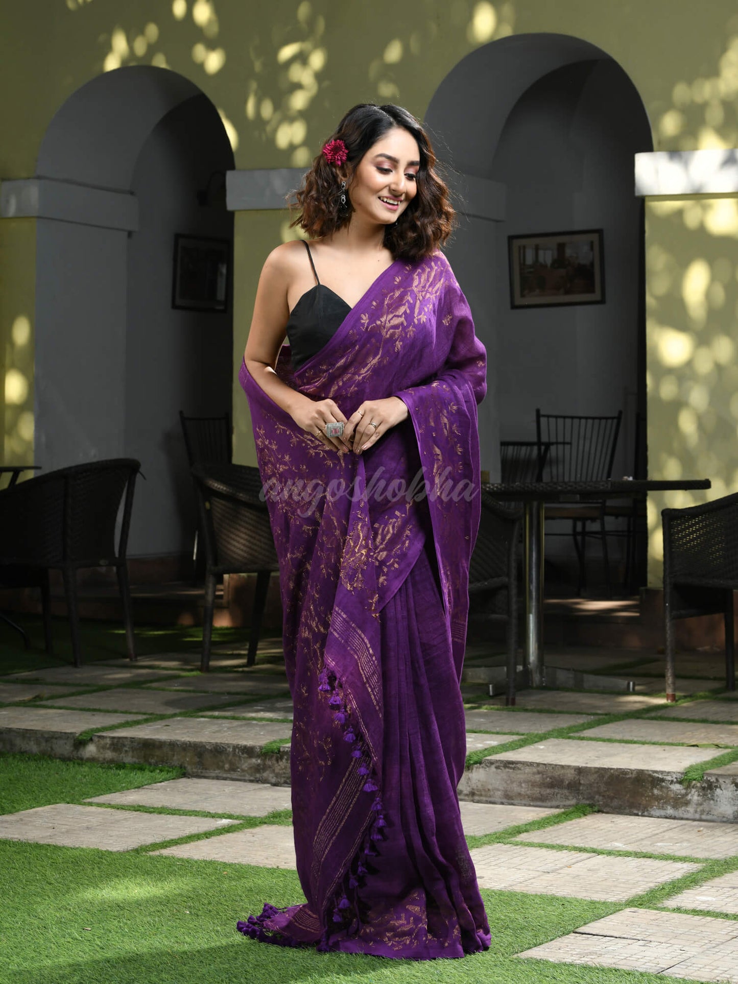 Violet Linen Broder With Pallu Jacquard Zari Work Handwoven Saree