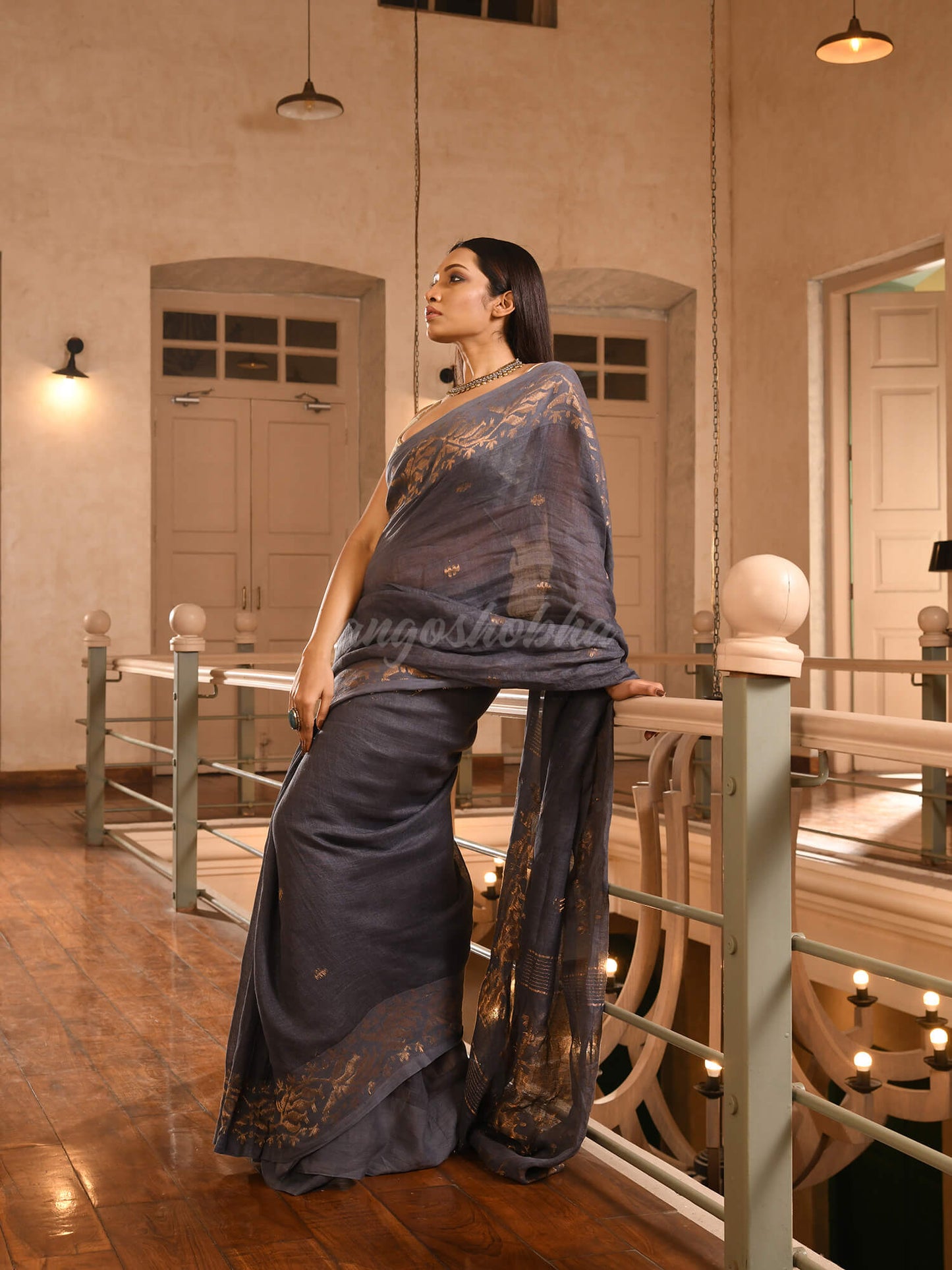 Grey Linen Broder With Pallu Jacquard Zari Work Handwoven Saree