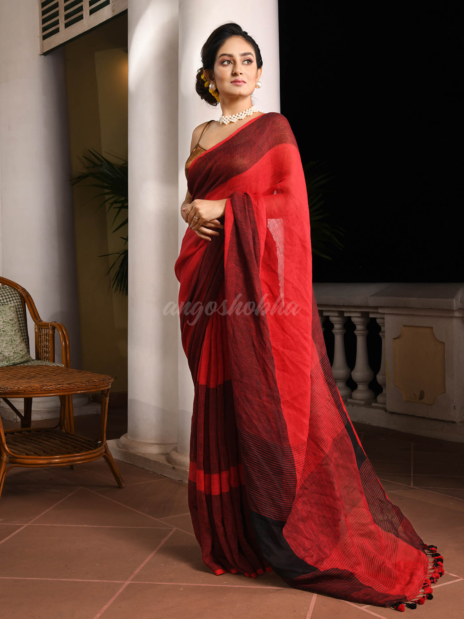 Red Linen Black Check  Handwoven Saree