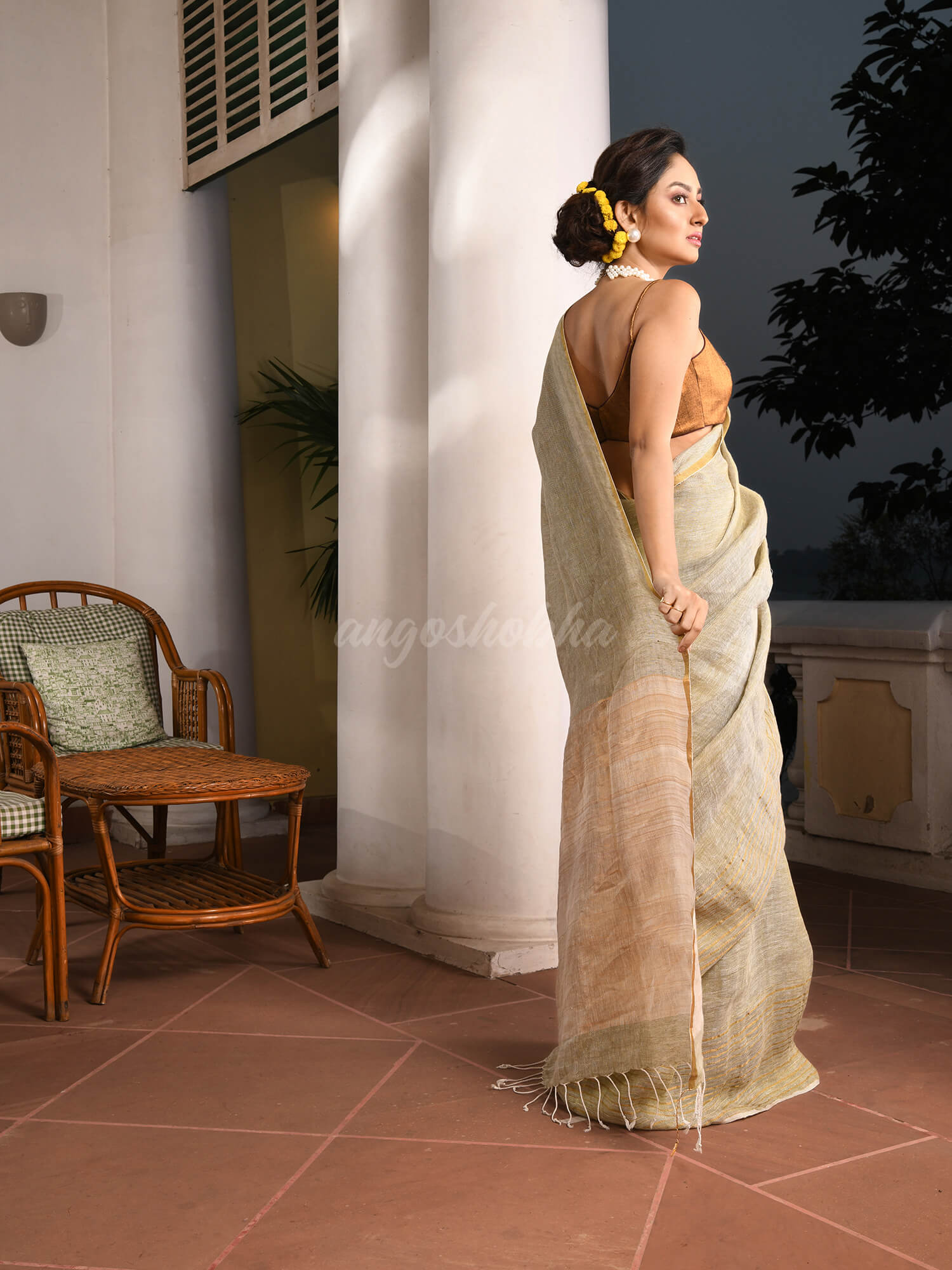 Sage Green Linen Zari Pallu Handwoven Saree