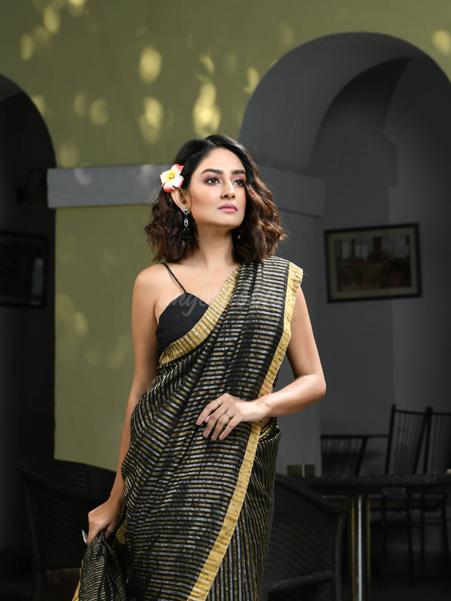 Black Linen All Body Multi Colour Zari Check Handwoven Tissue Saree