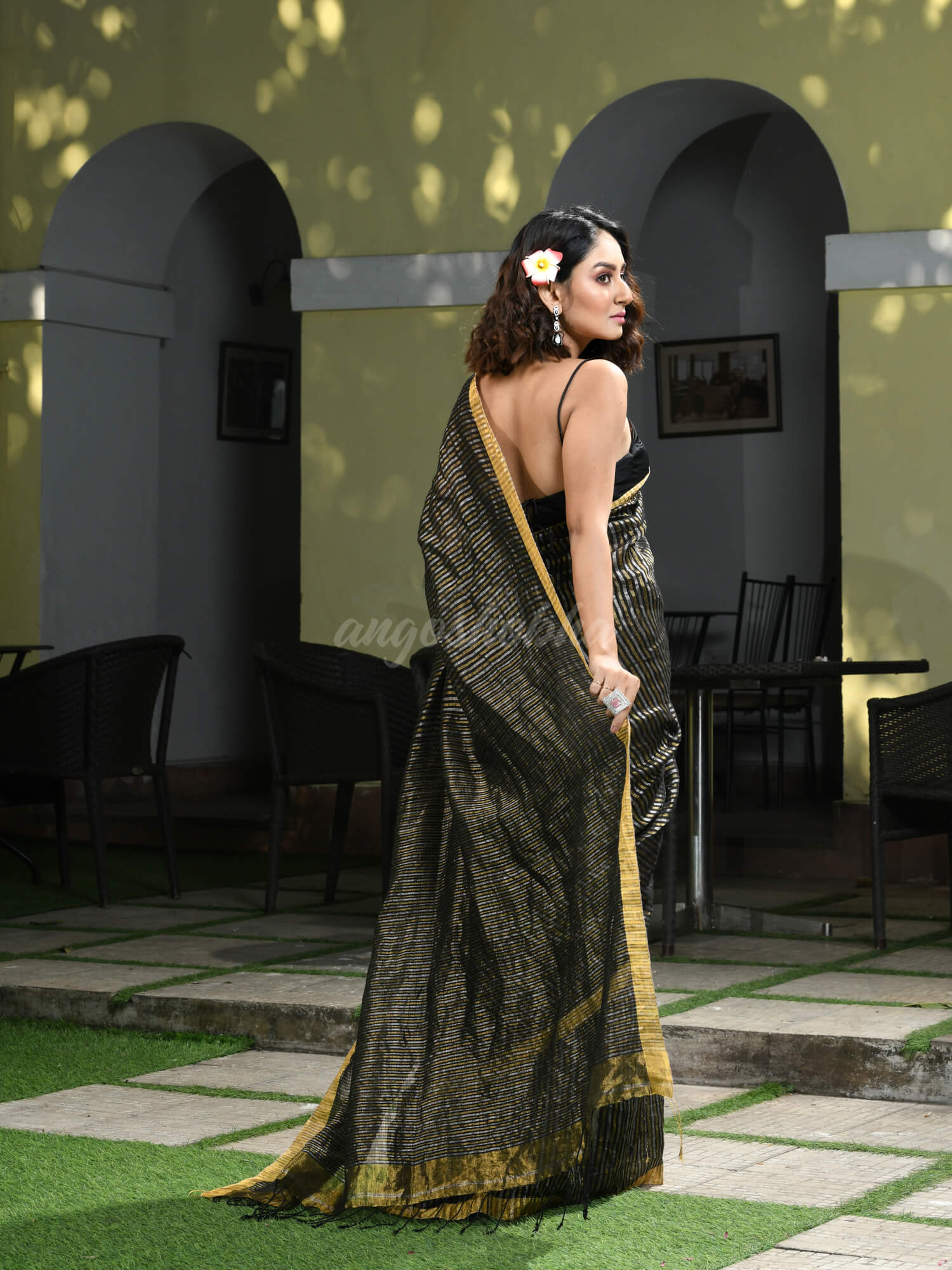 Black Linen All Body Multi Colour Zari Check Handwoven Tissue Saree