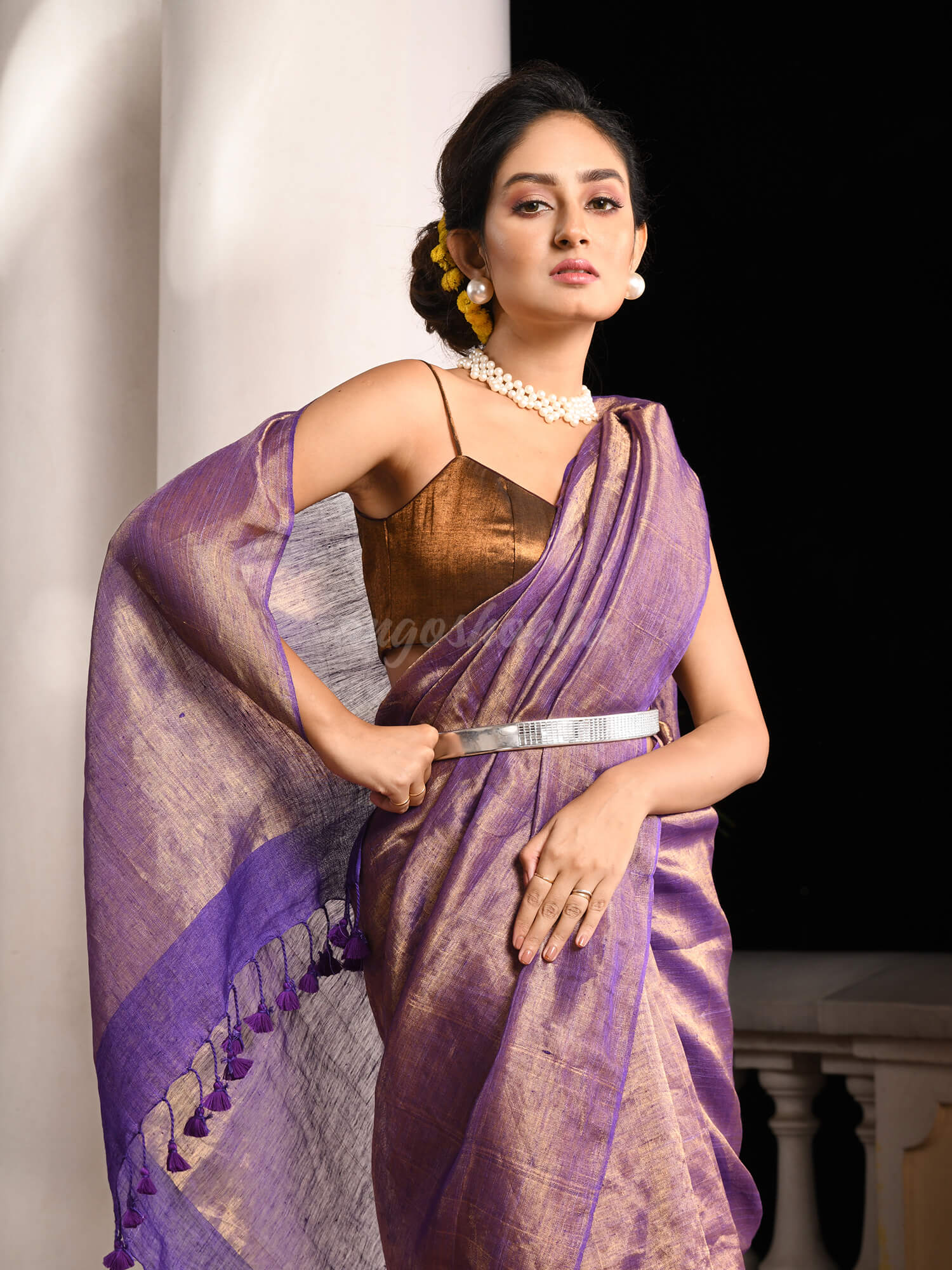 Violet Linen Zari Gold Handwoven Tissue Saree