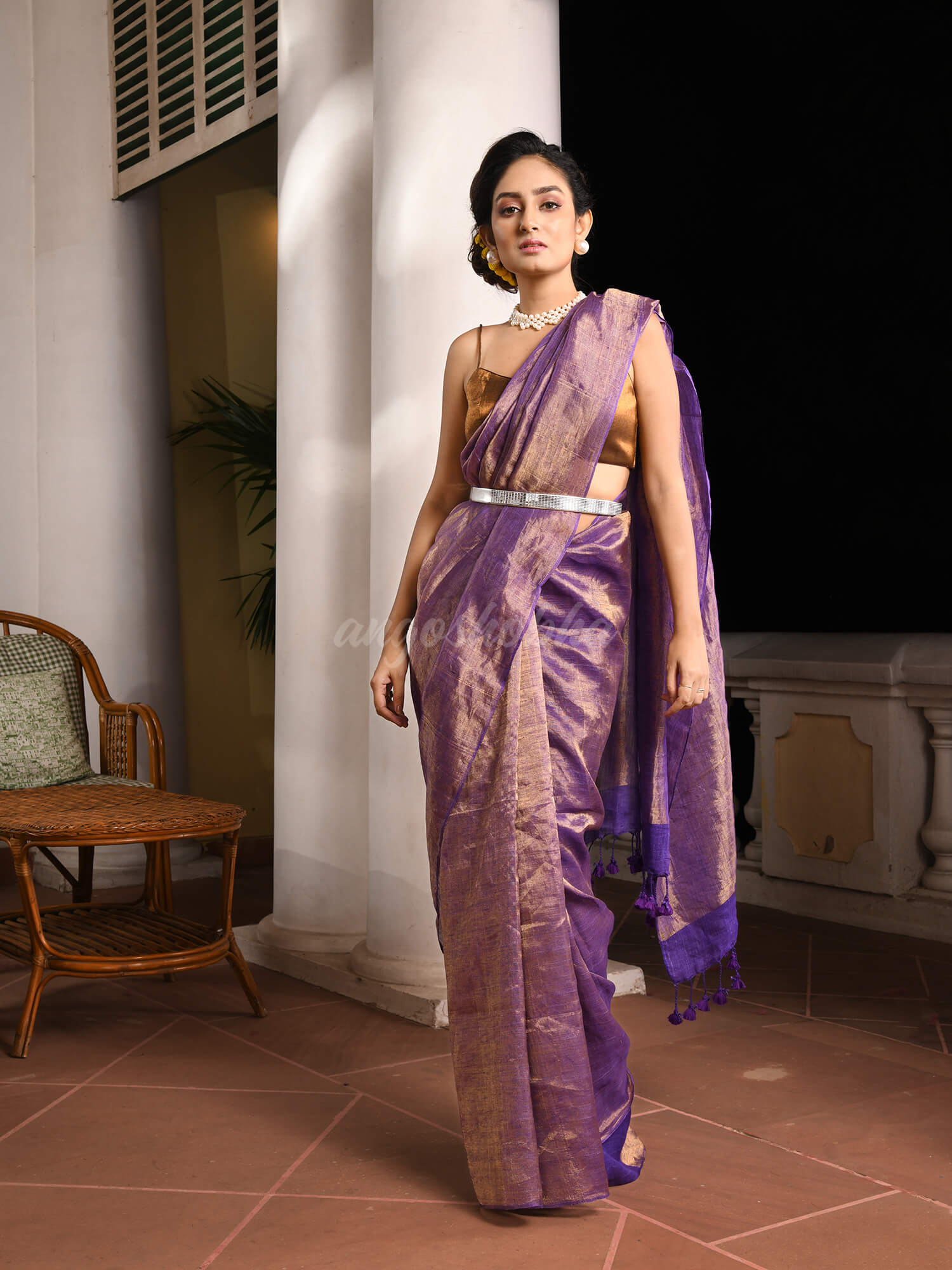 Violet Linen Zari Gold Handwoven Tissue Saree