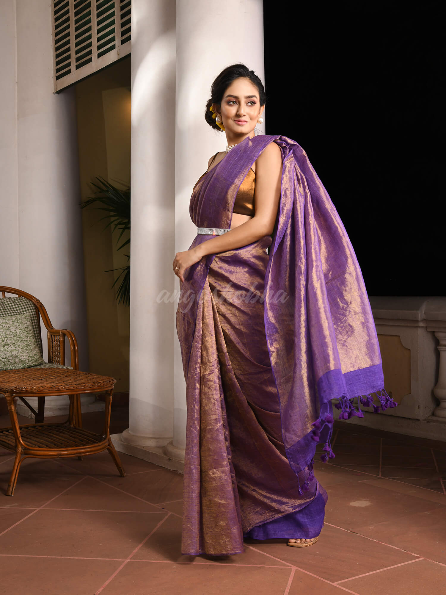 Violet Linen Zari Gold Handwoven Tissue Saree