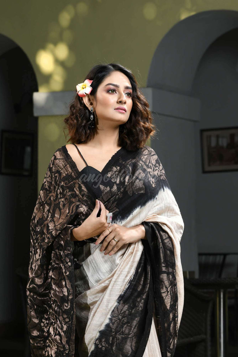Beige Matka Silk Black Taidai Jacquard Saree