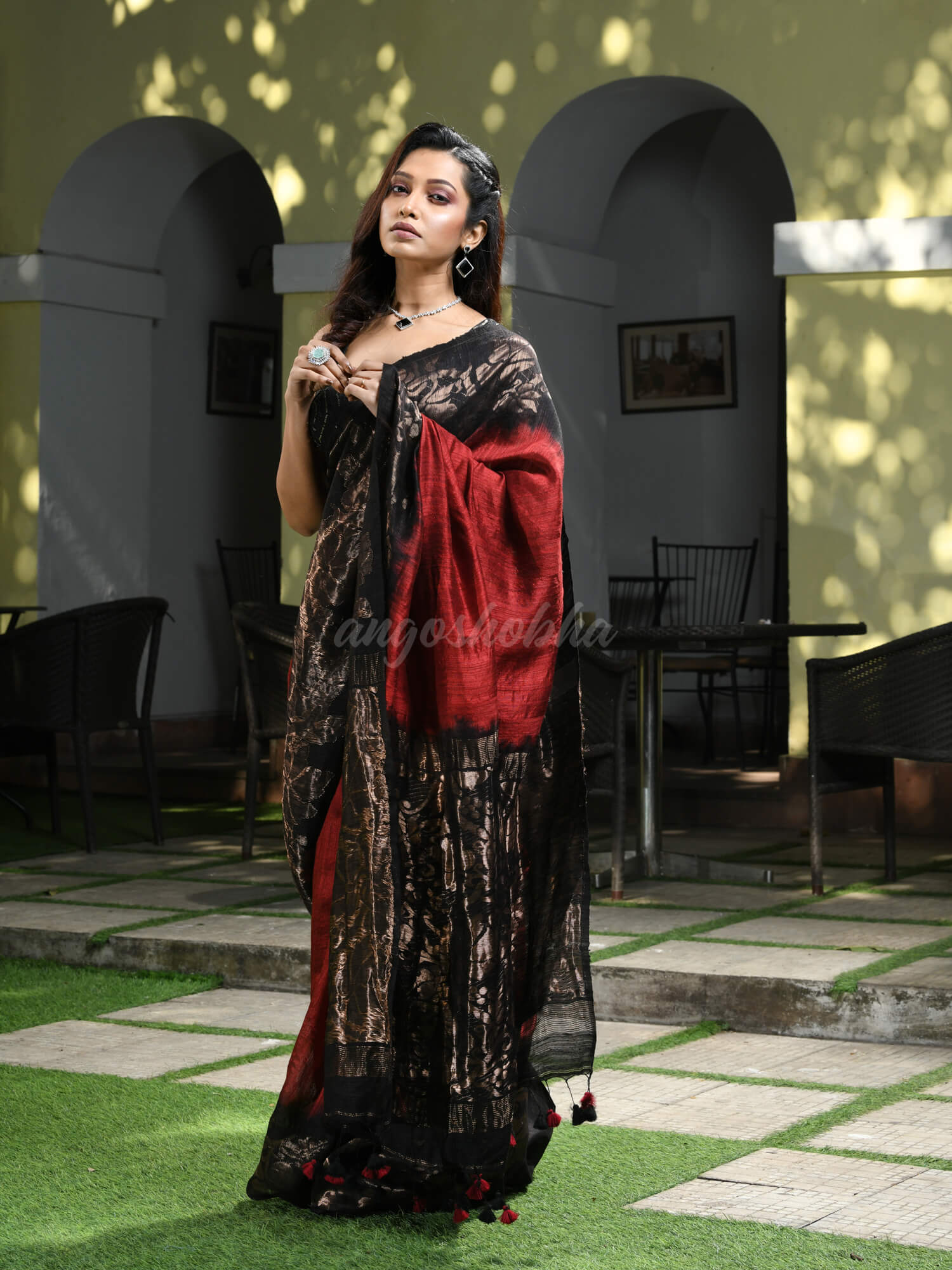 Maroon Matka Silk Black Taidai Jacquard Saree