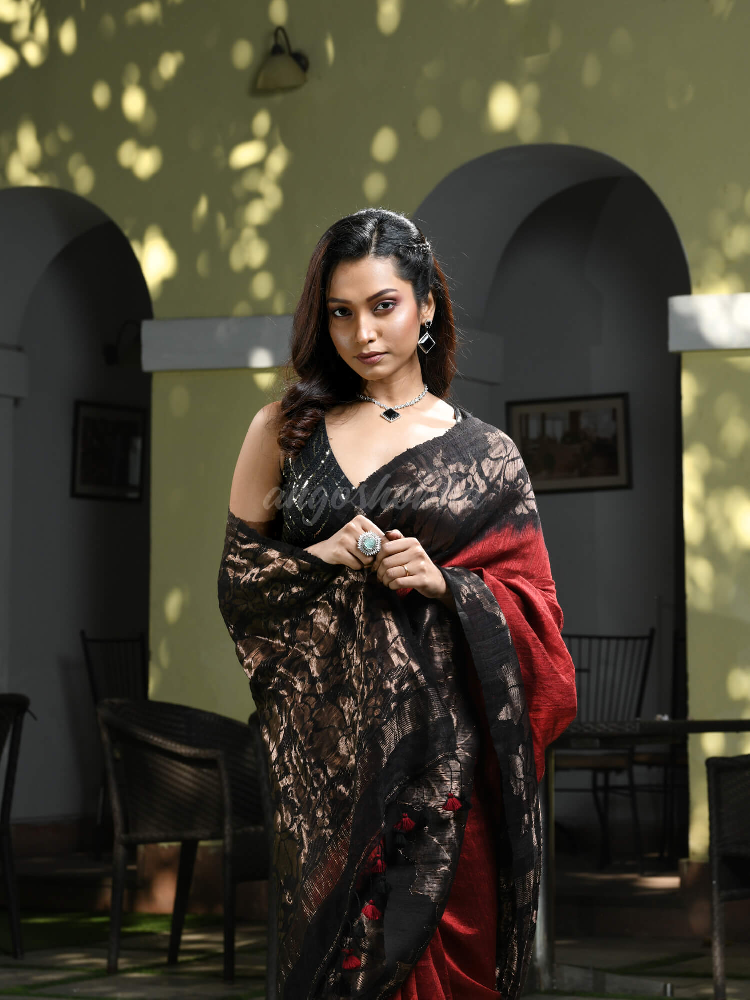 Maroon Matka Silk Black Taidai Jacquard Saree