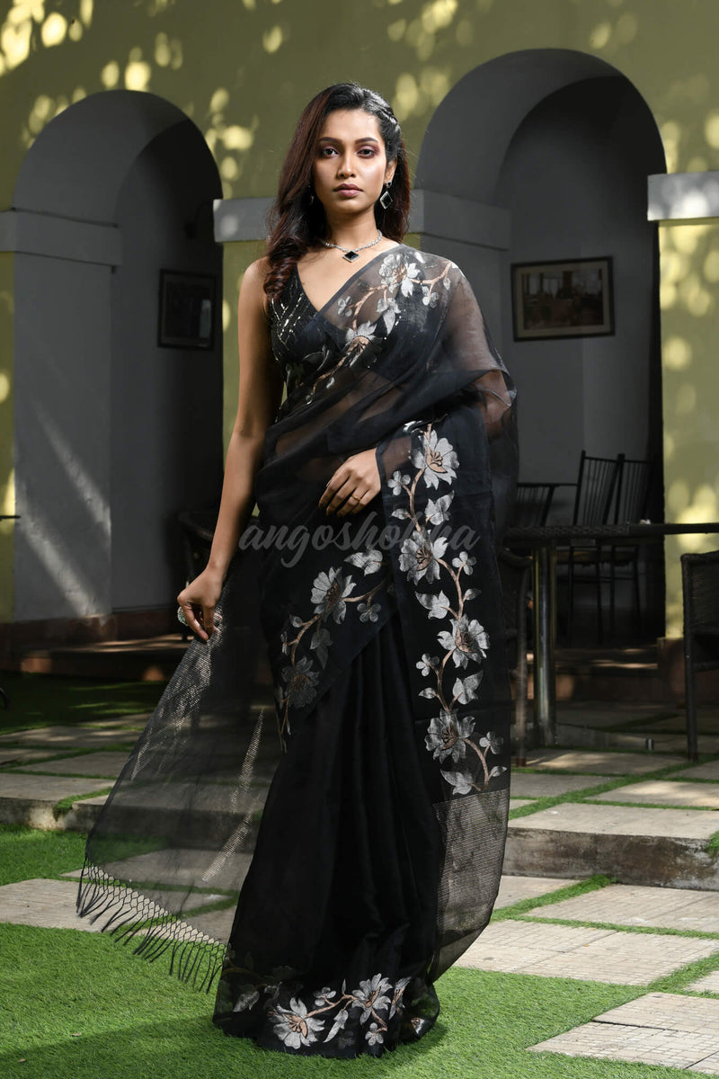 Black Silk White Flowers Motive Handwoven Muslin Saree