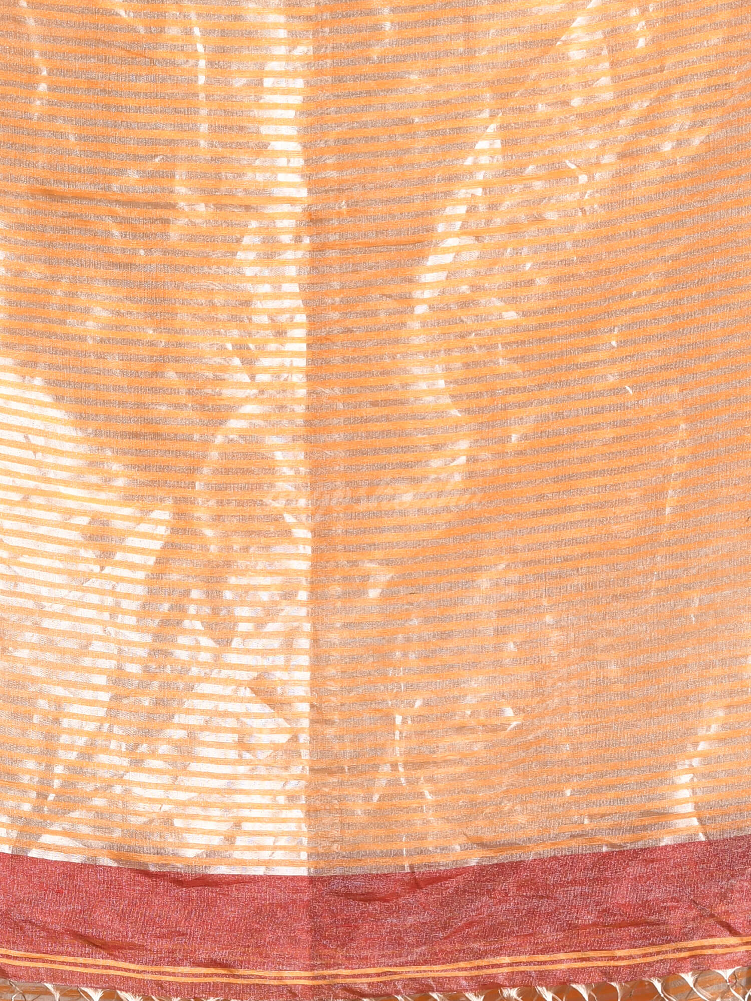 This is Dark Peach Linen Silver Zari Check Pallu Handwoven tissue saree