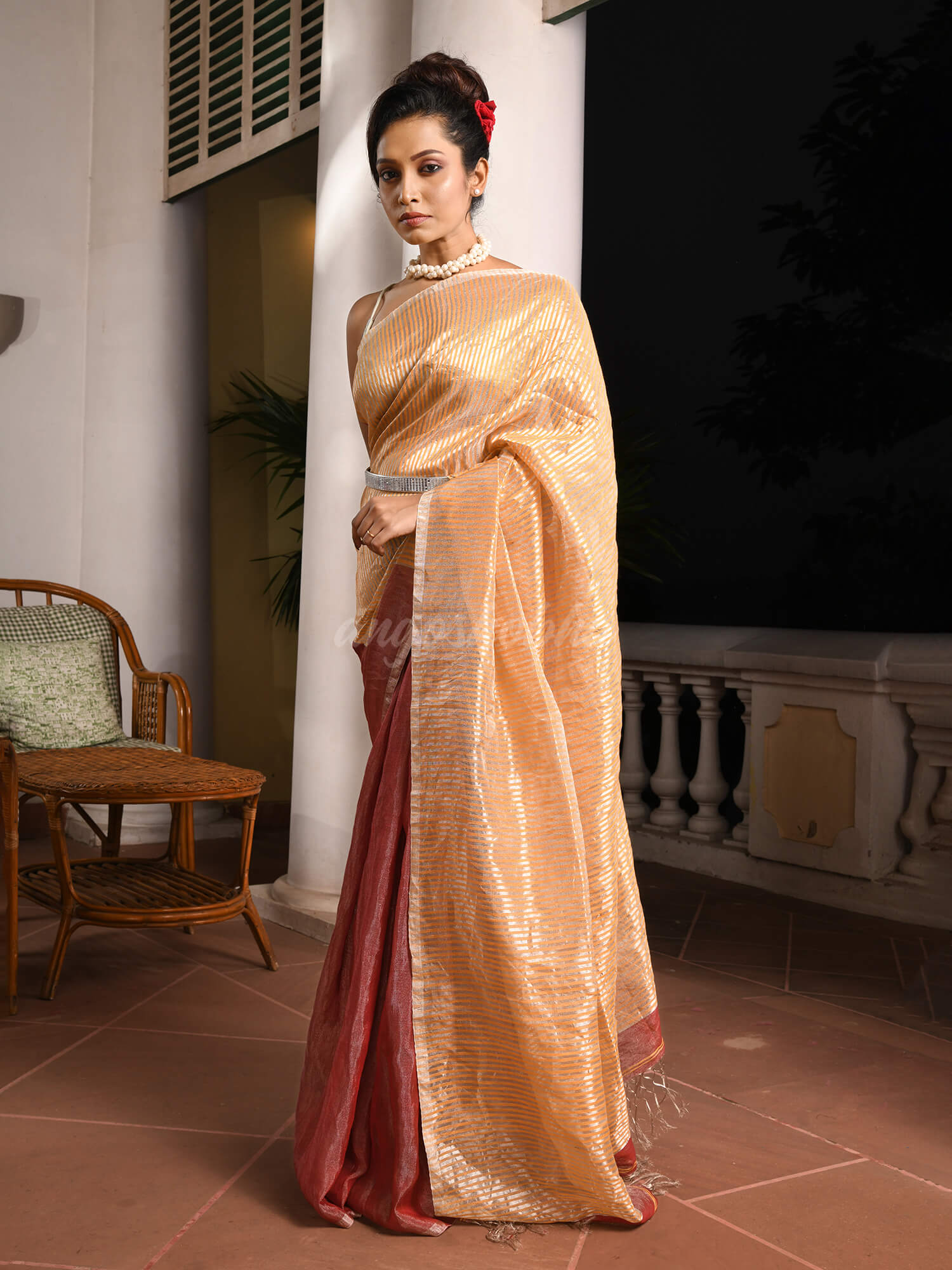 Maroon Linen Silver Zari Check Pallu Handwoven tissue saree