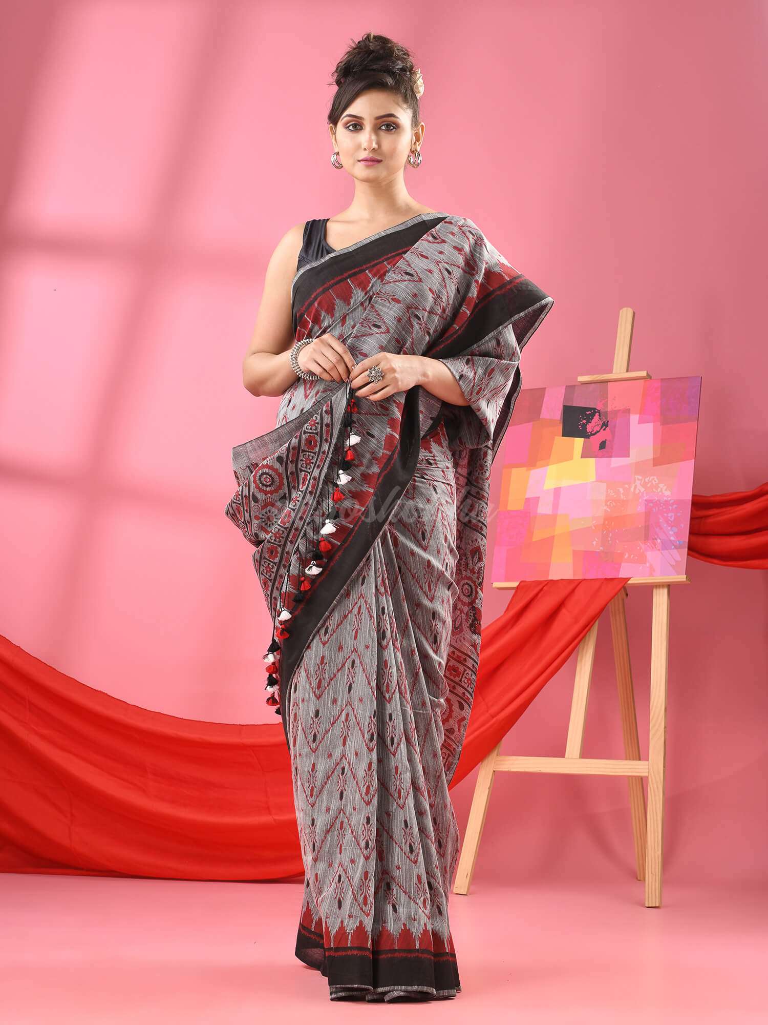 Beige Cotton Blend Printed Handloom Saree