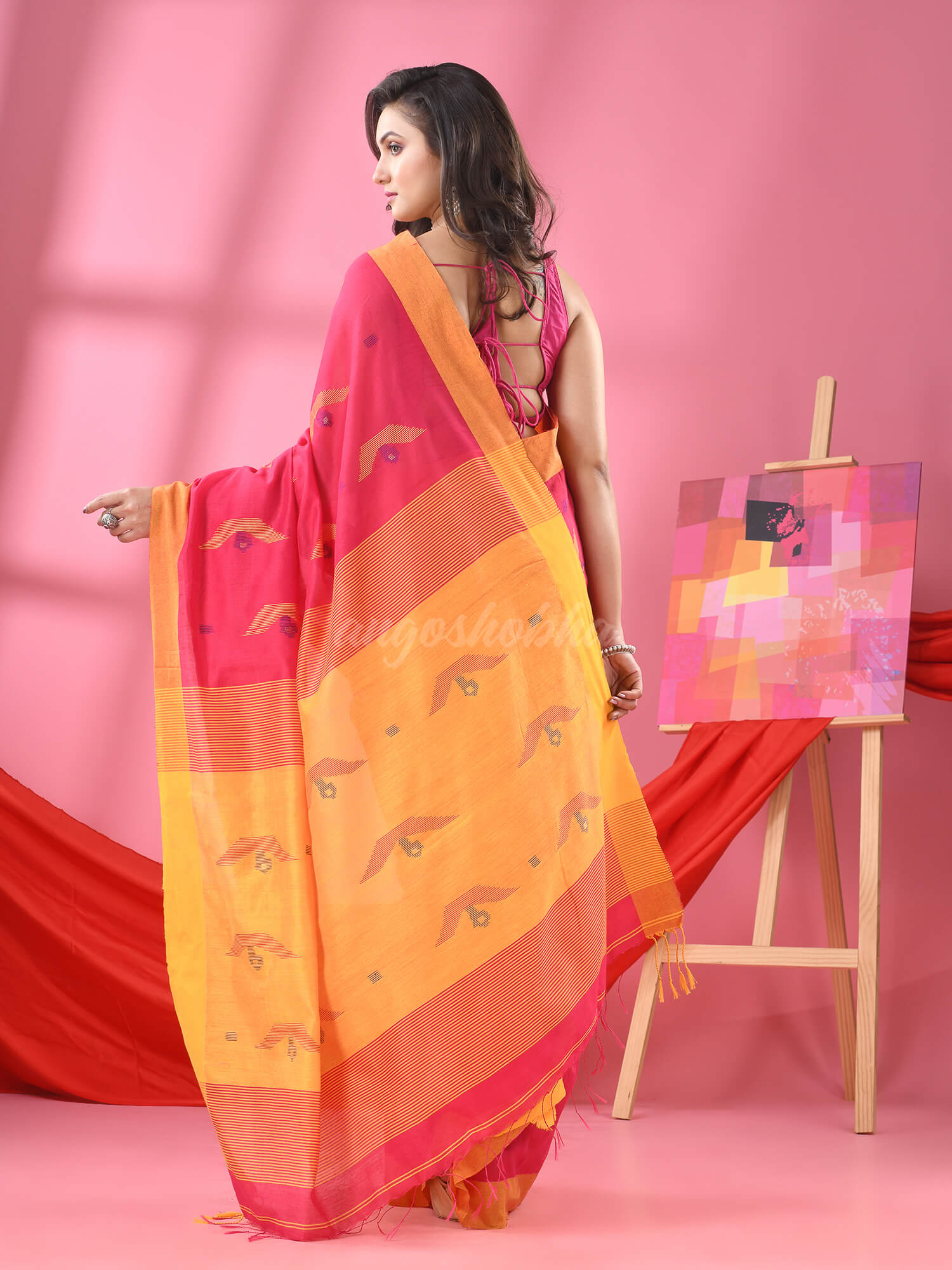 Hot Pink Cotton Blend Boat Motive Handloom Saree