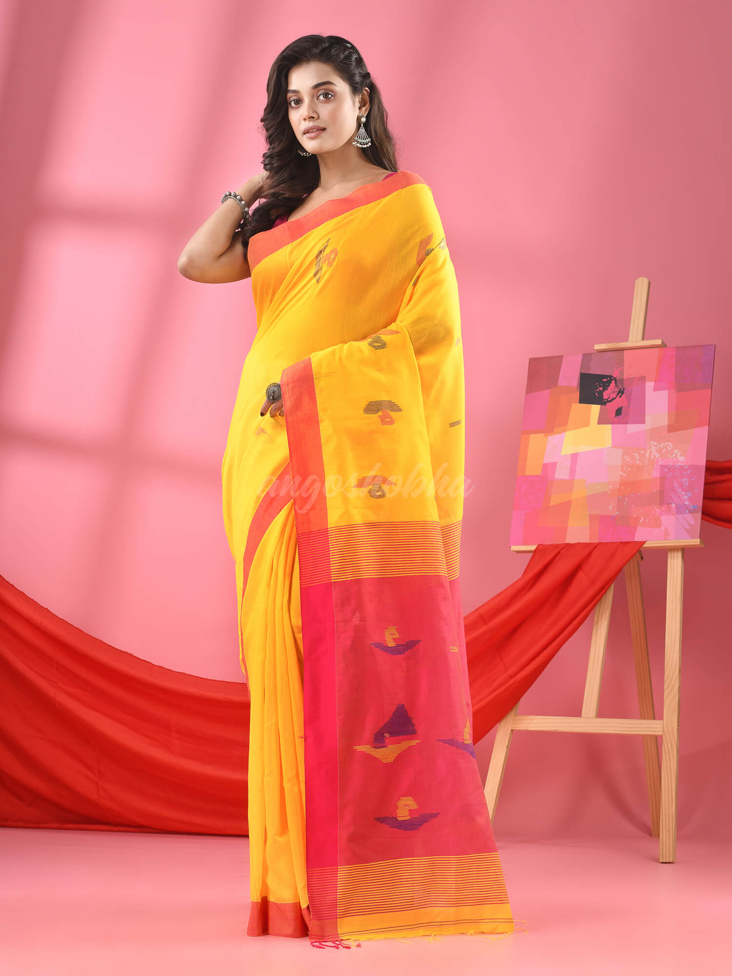 Light Yellow Cotton Blend Boat Motive Handloom Saree
