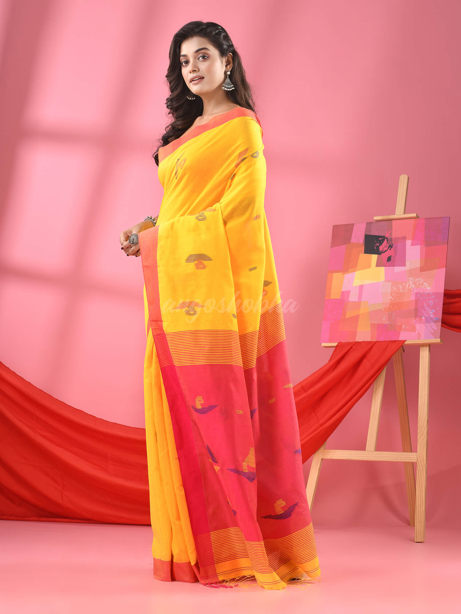 Light Yellow Cotton Blend Boat Motive Handloom Saree