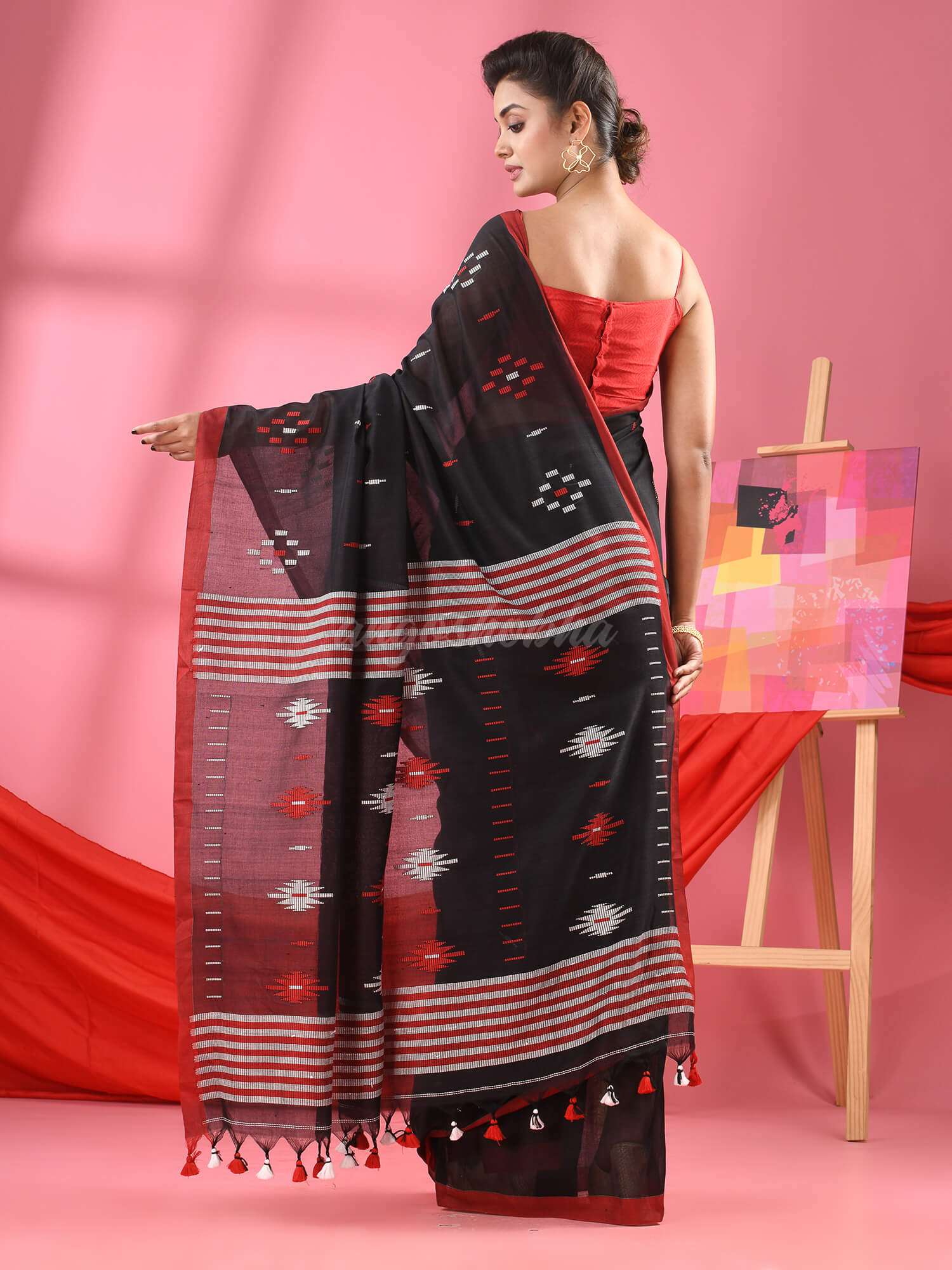 Black Cotton All Body Buti Handloom Saree