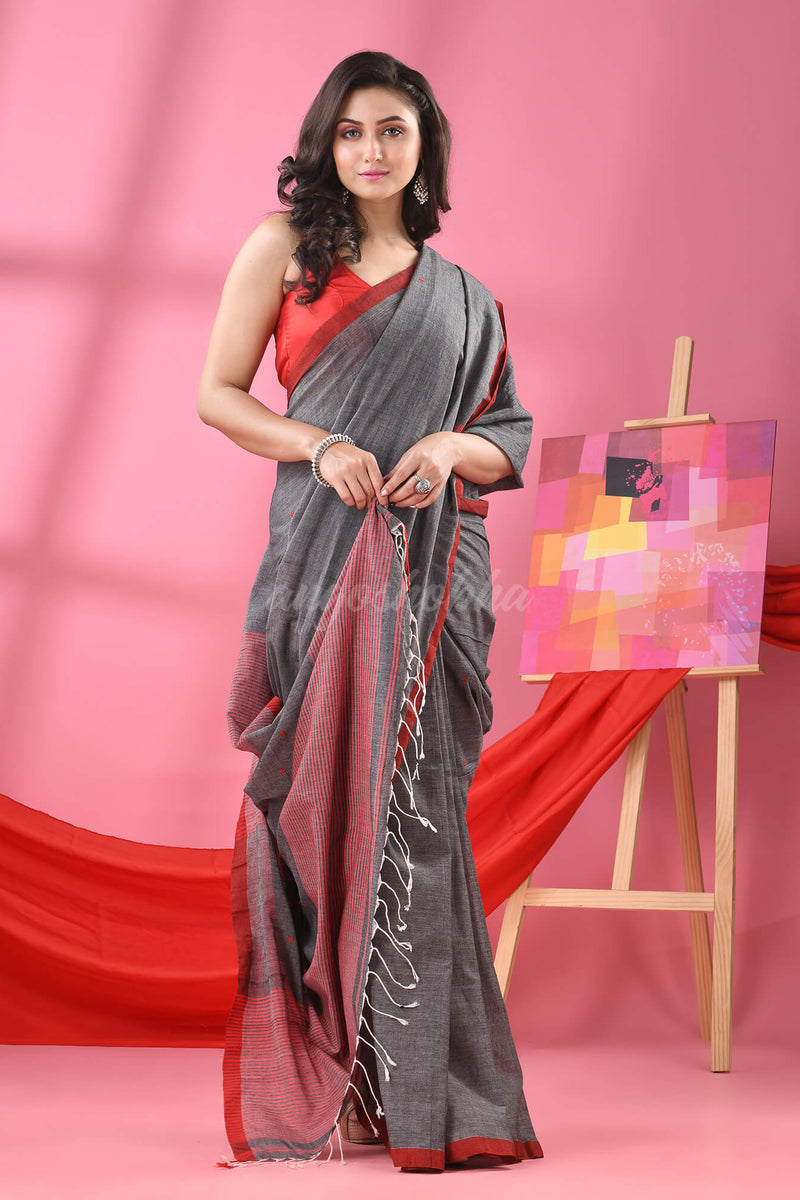 Grey Cotton All Body Plus Buti Handloom Saree