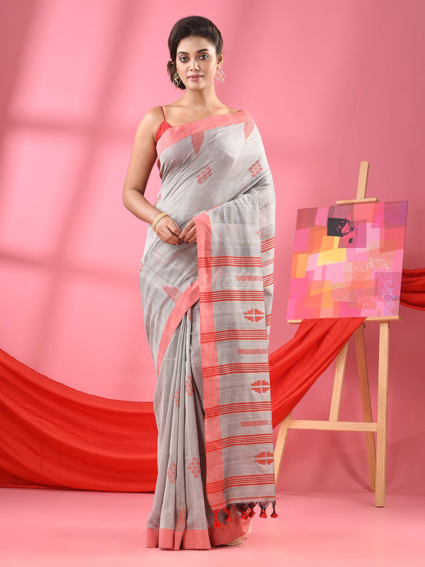 Light Grey Cotton All Body Buti Handloom Saree