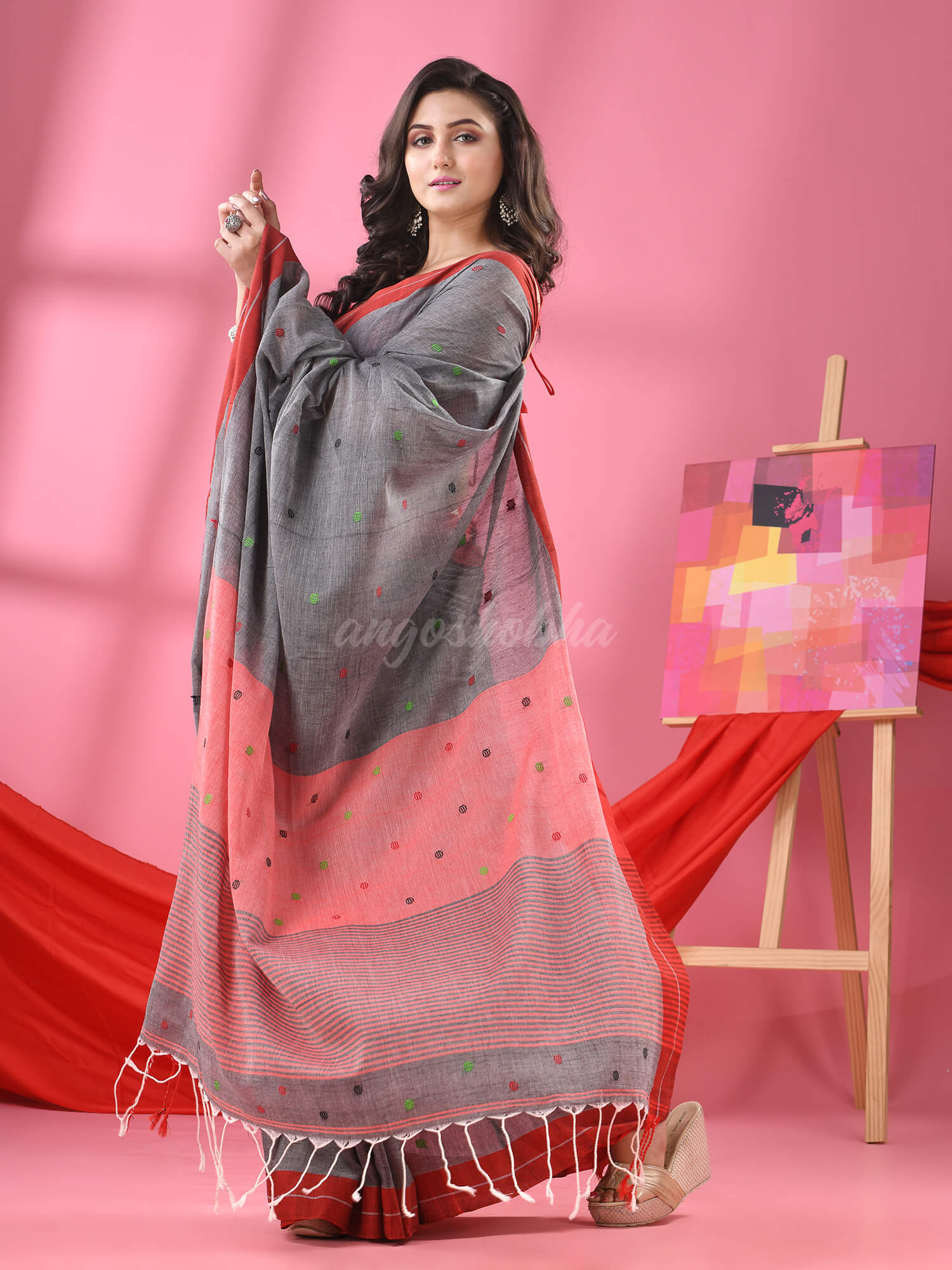 Grey Cotton All Body Ball Buti Handloom Saree