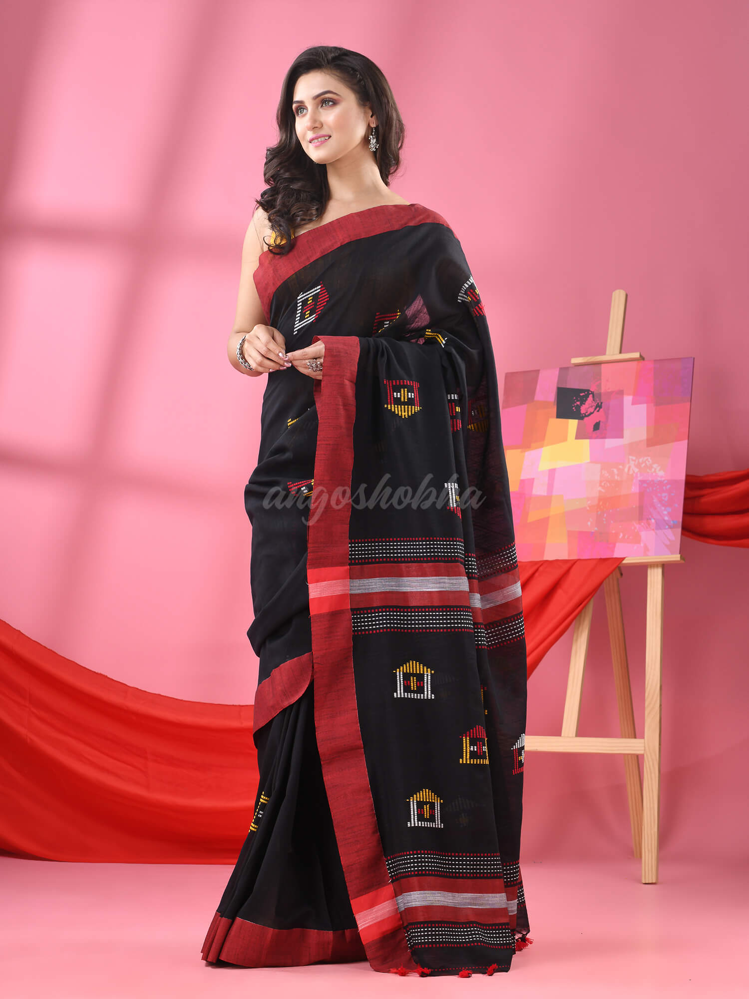 Black Cotton All Body Hut Motive Handloom Saree
