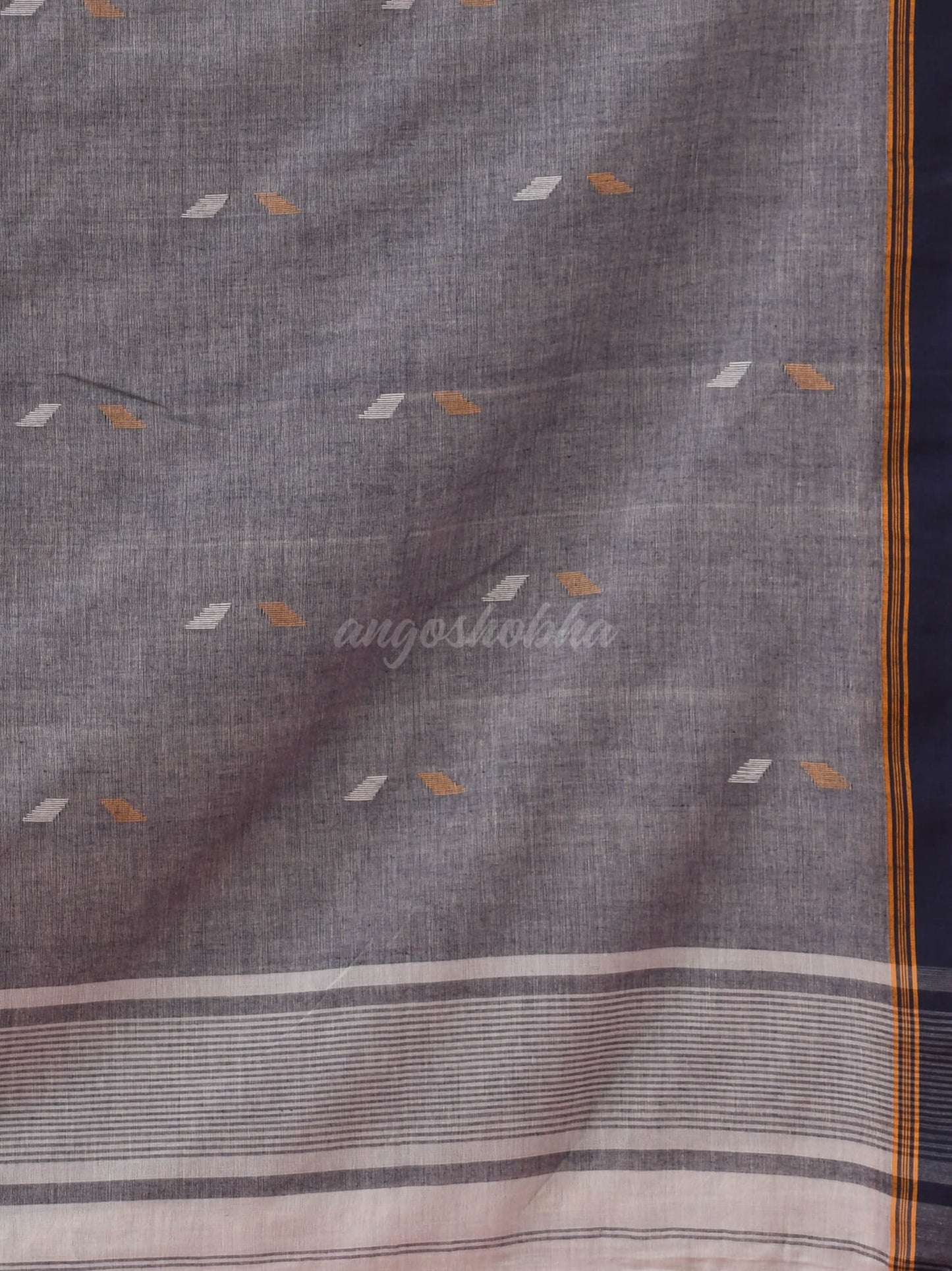 Ash Grey Cotton All Body Buti Handloom Saree