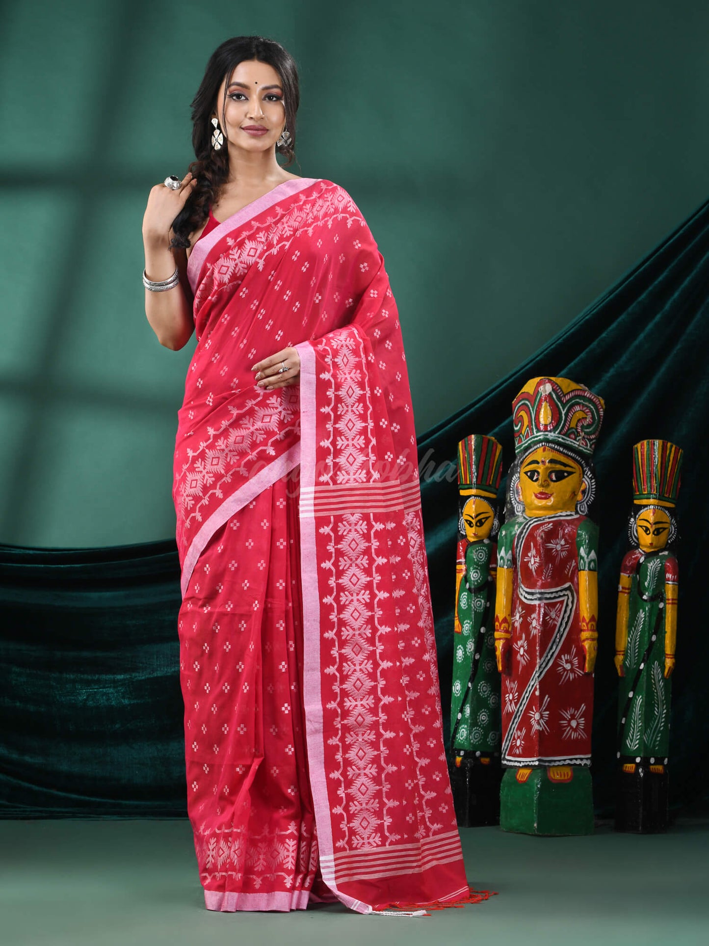 Pink Cotton Blend Handloom Saree