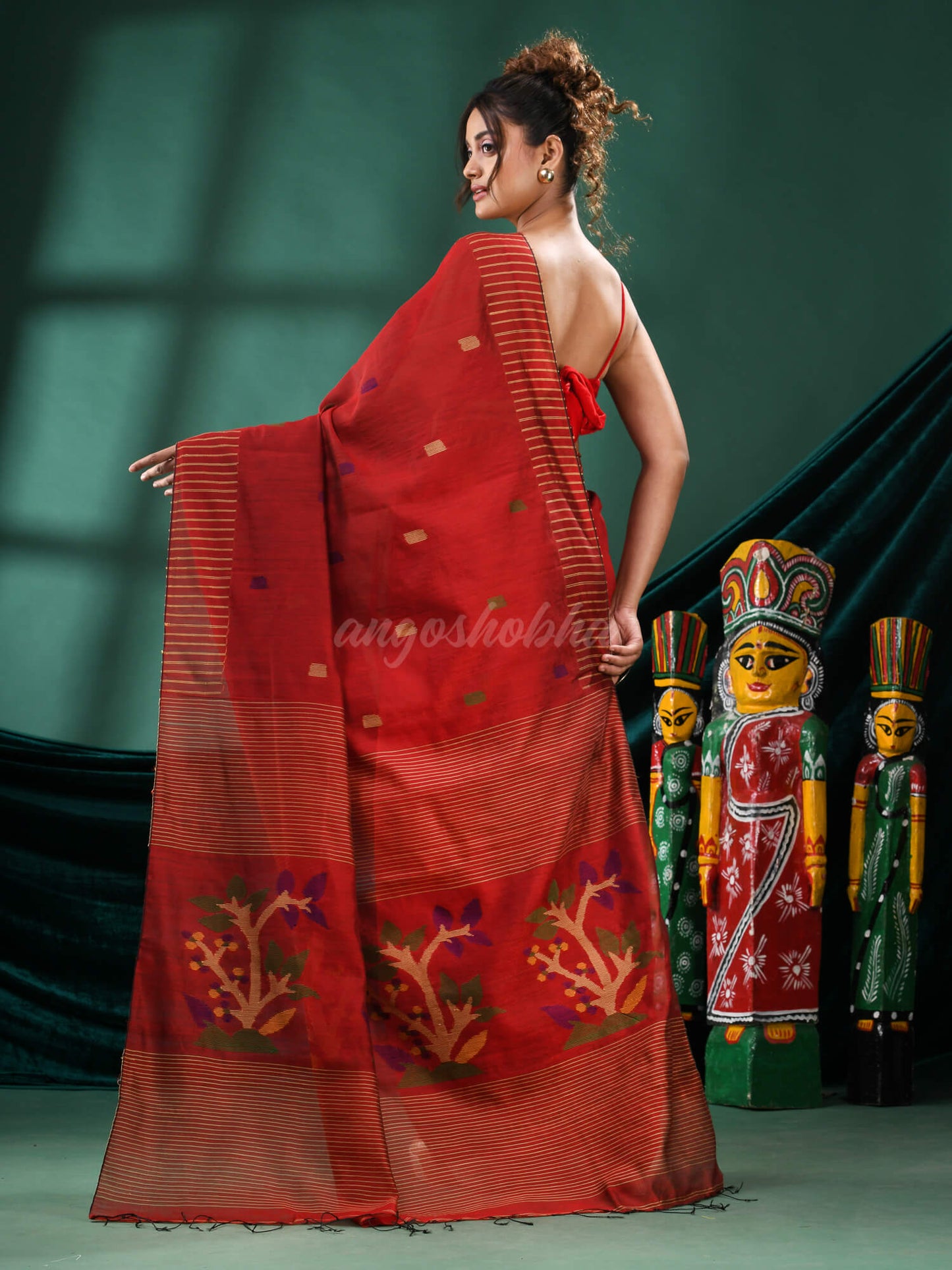 Red Cotton Blend Handloom Saree