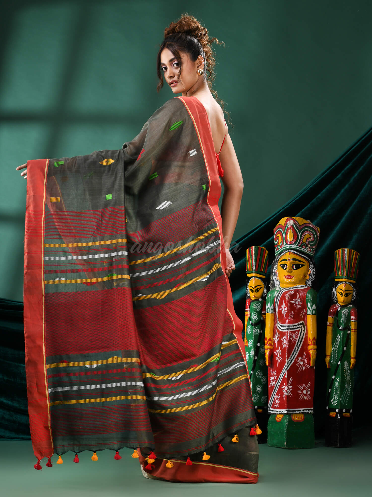 Stealth Grey  Cotton Handloom Saree