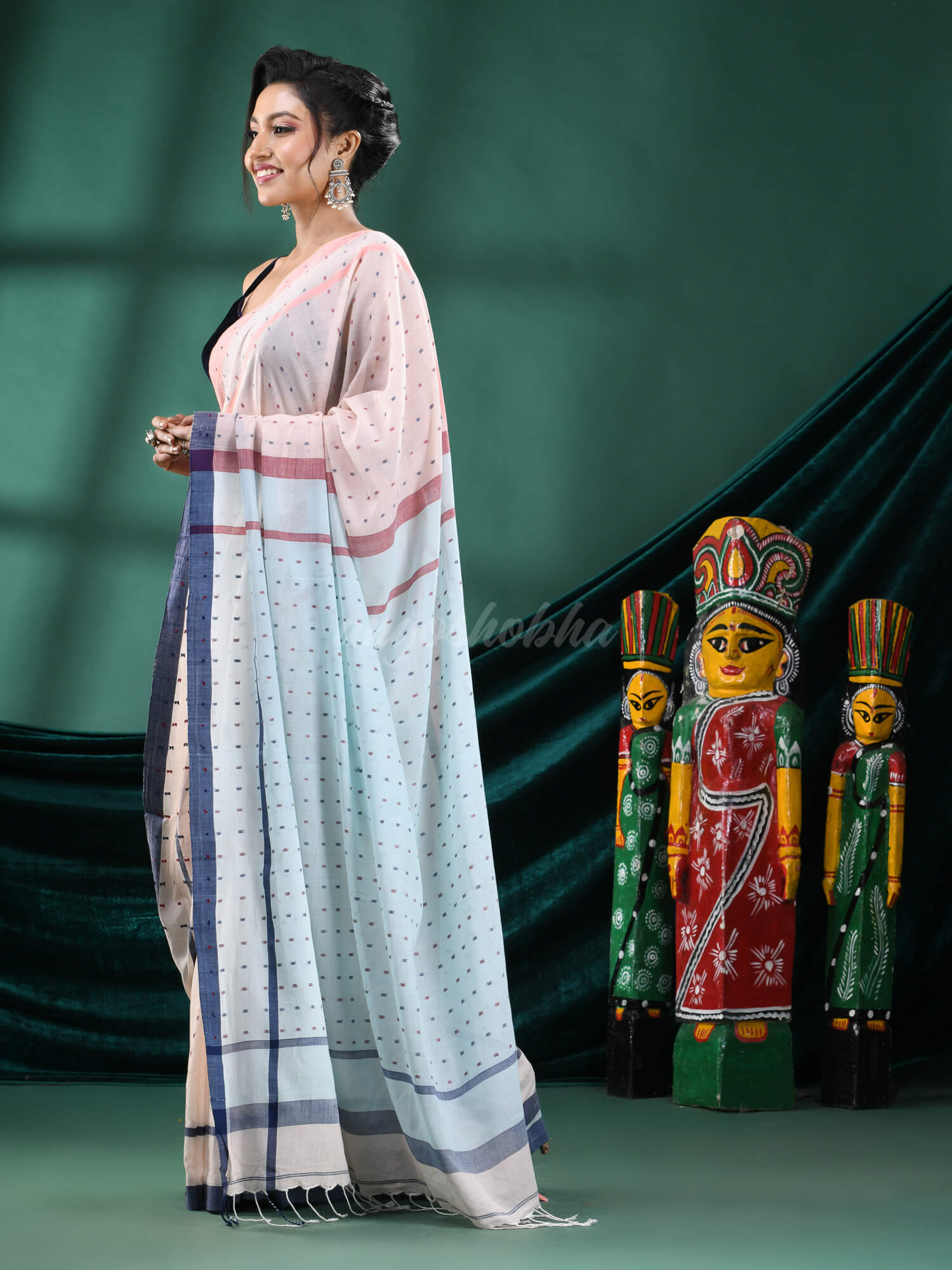 Cream Cotton Handloom Saree