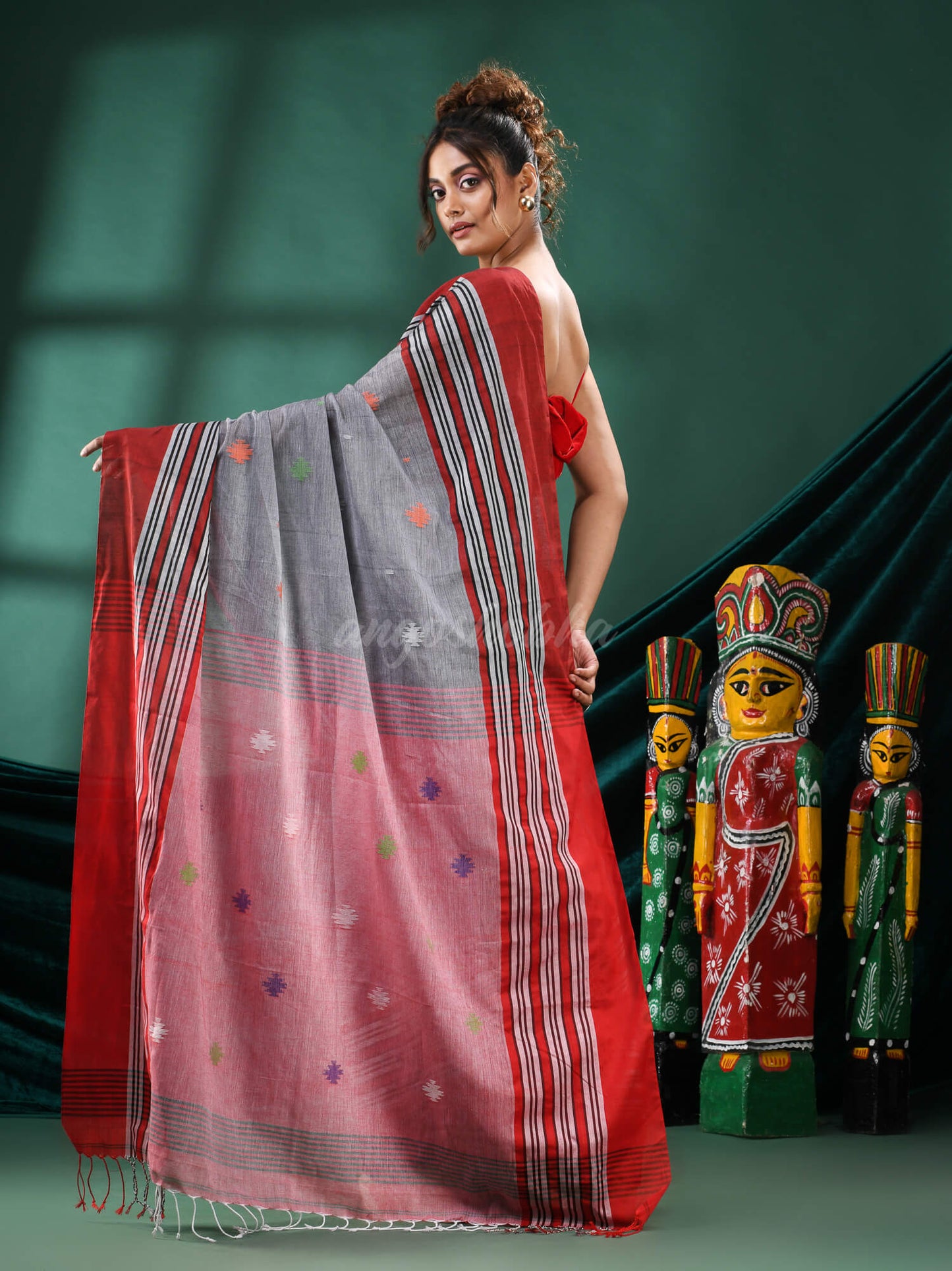 Grey Cotton Handloom Saree