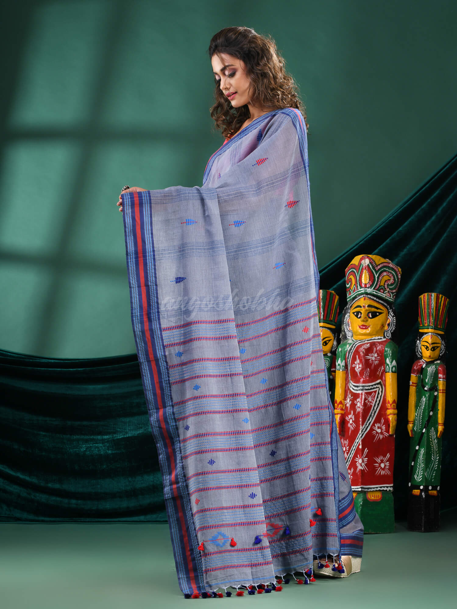 Grey Cotton Handloom Saree