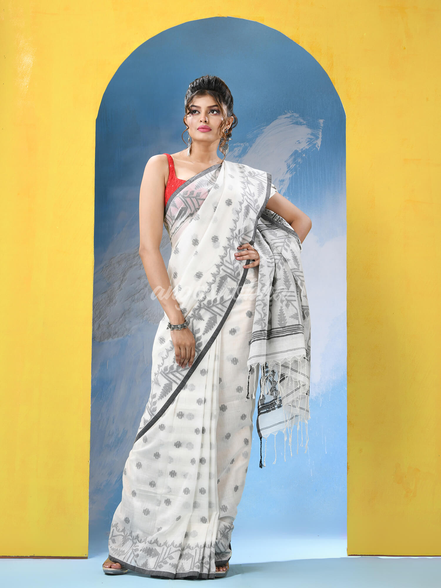 White Cotton Handloom Saree