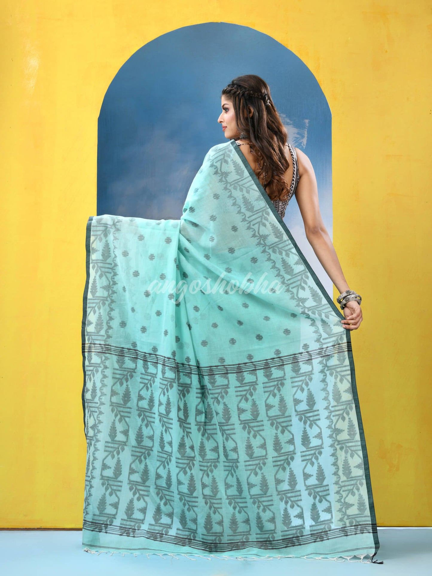 Minte Green Cotton Handloom Saree